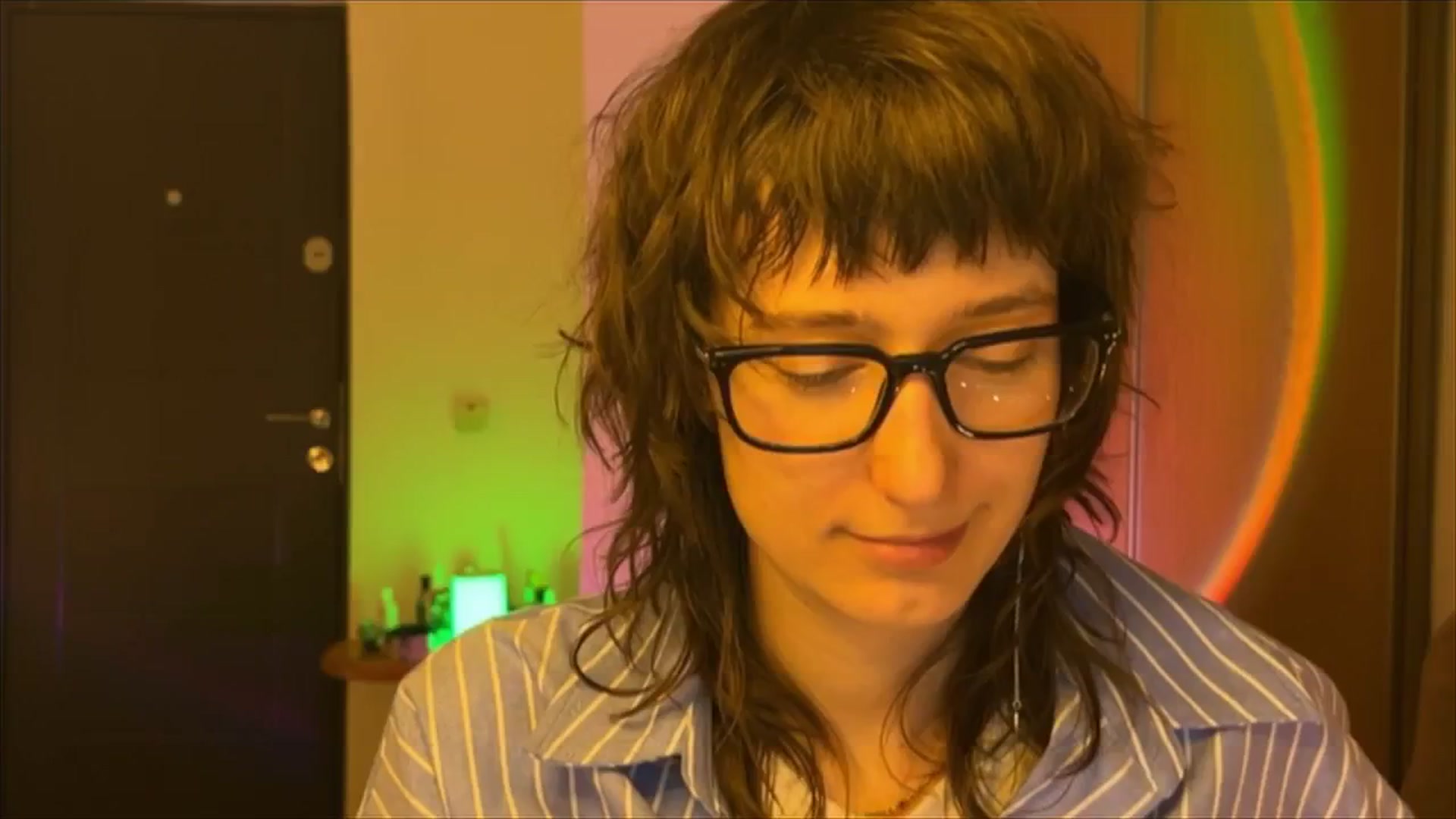 Gallery image thumbnail from LoooneyTunes's myfreecams stream on, 02/24/2025, 23:30 image 3 of 20
