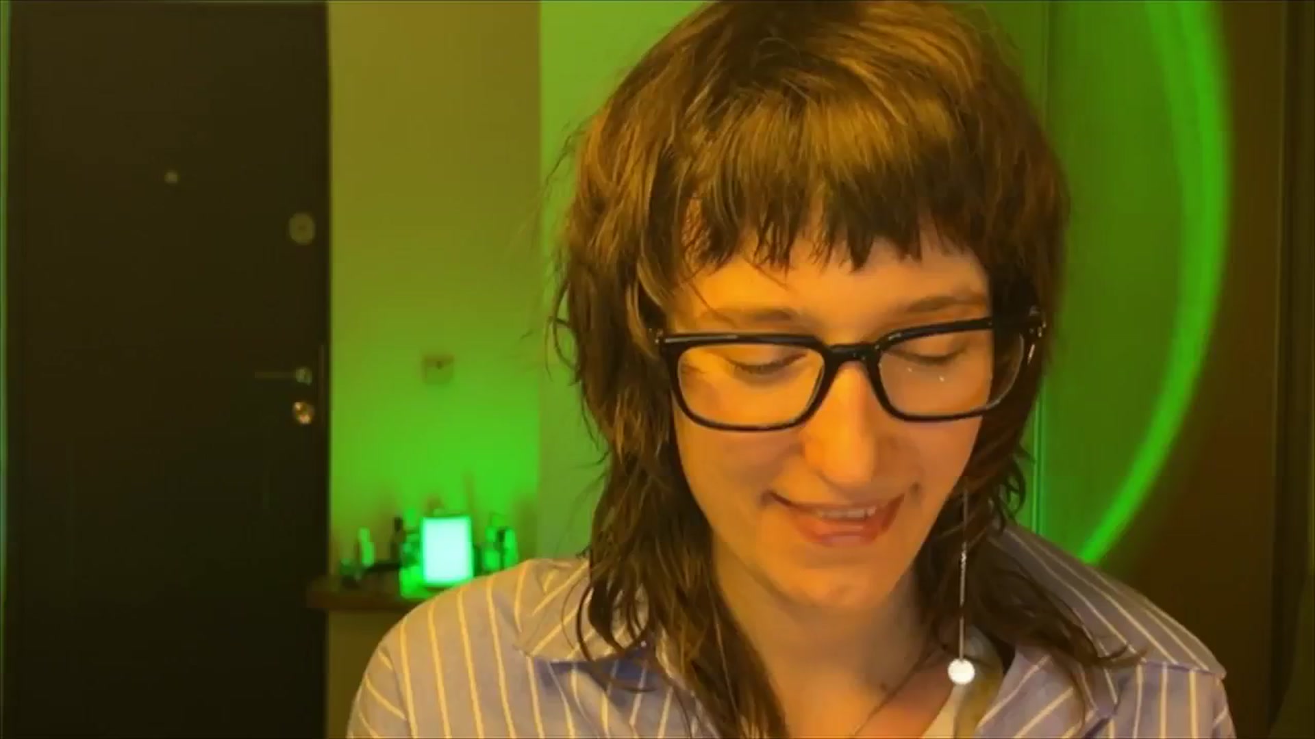 Gallery image thumbnail from LoooneyTunes's myfreecams stream on, 02/24/2025, 23:30 image 14 of 20