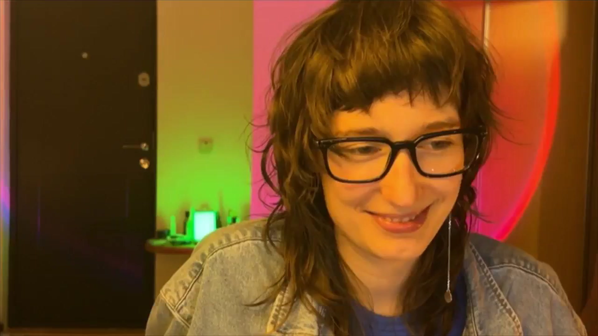 Gallery image thumbnail from LoooneyTunes's myfreecams stream on, 02/25/2025, 19:07 image 5 of 20