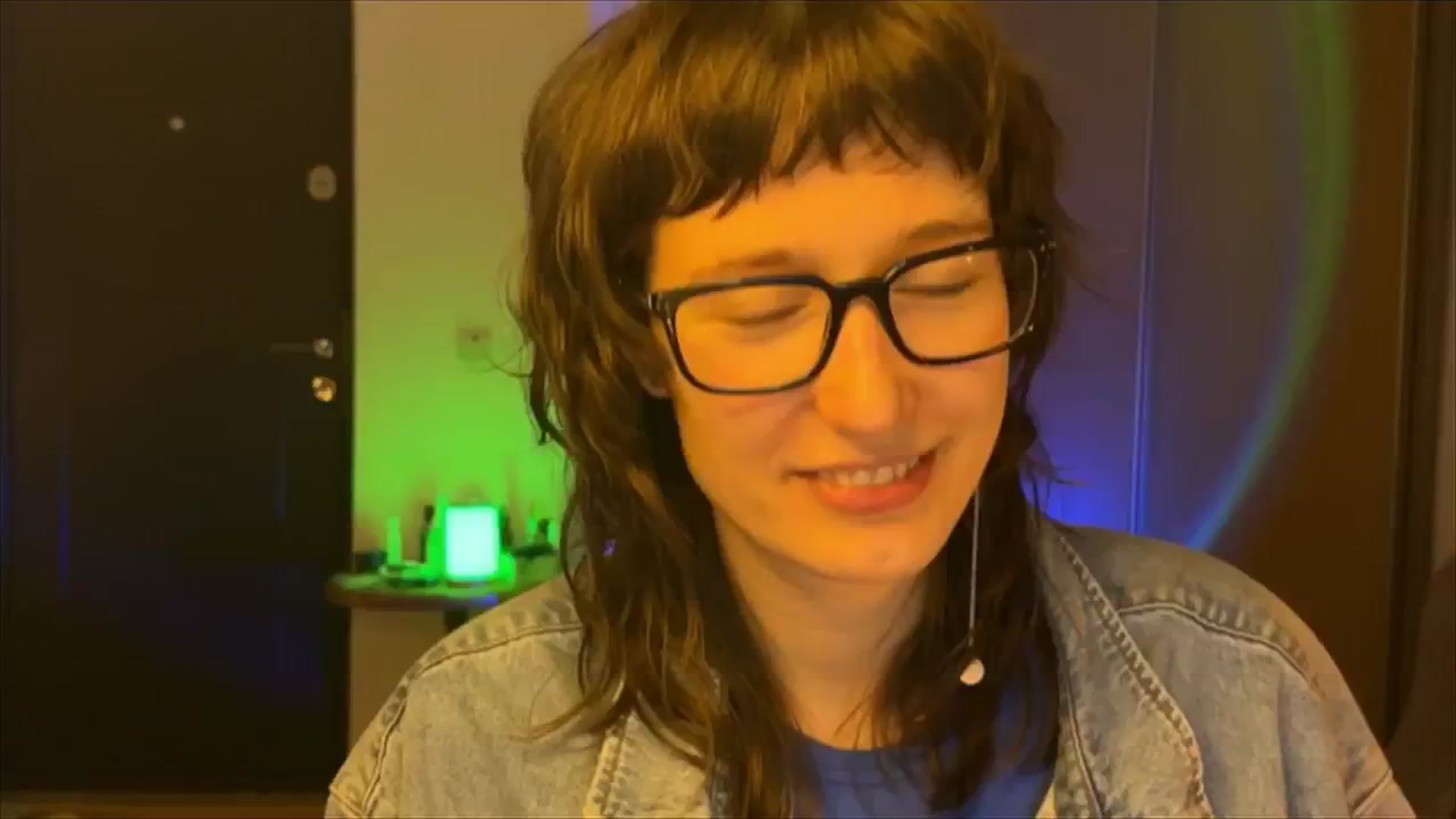 Gallery image thumbnail from LoooneyTunes's myfreecams stream on, 02/25/2025, 19:26 image 6 of 20