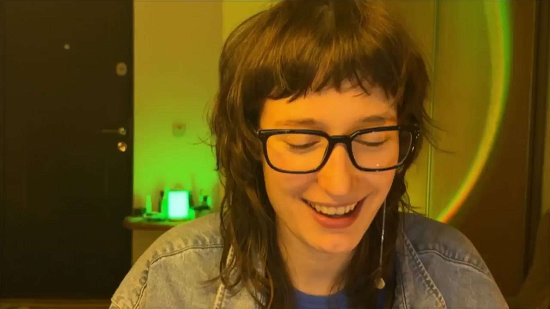Gallery image thumbnail from LoooneyTunes's myfreecams stream on, 02/25/2025, 19:26 image 20 of 20