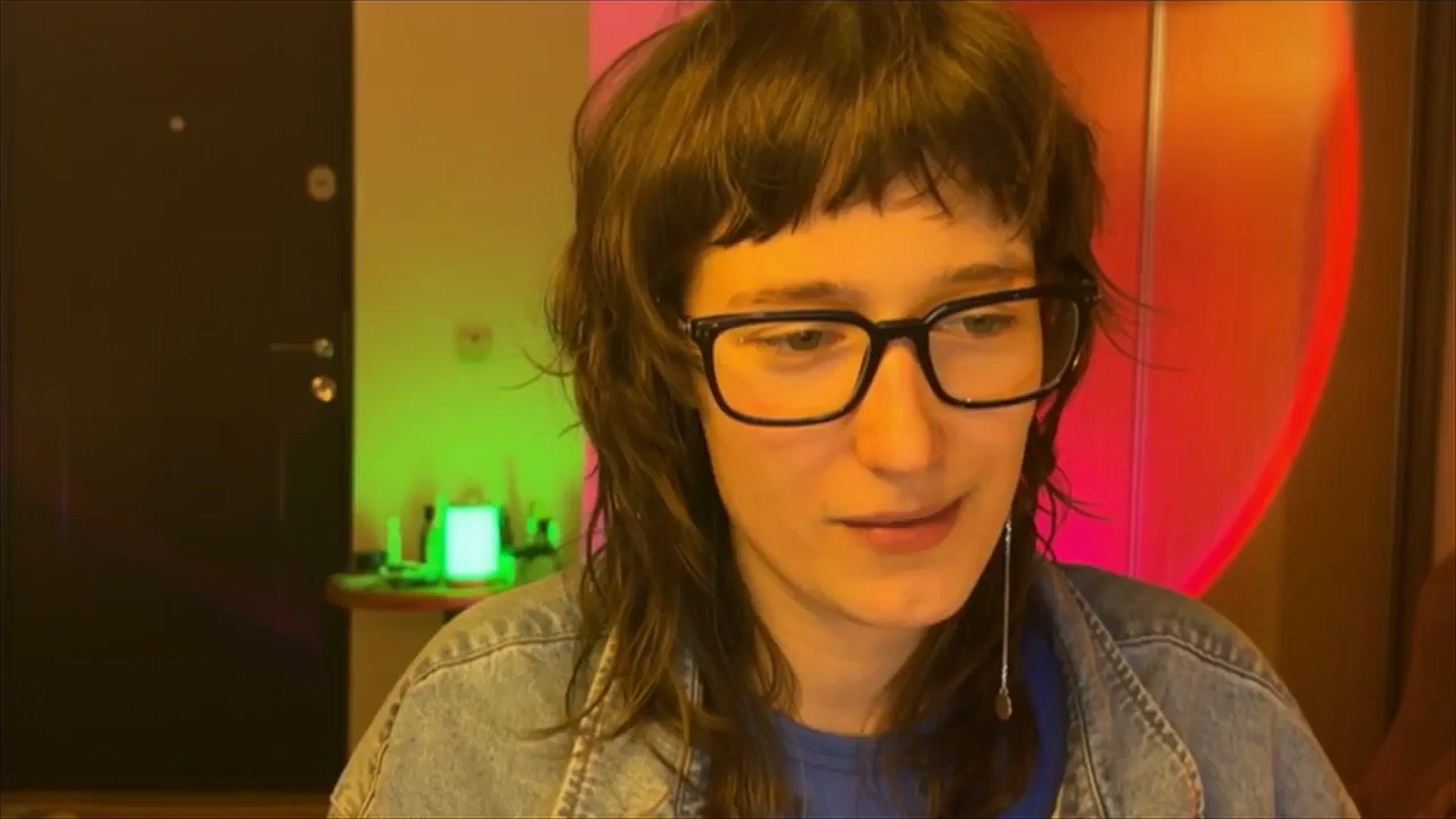 Gallery image thumbnail from LoooneyTunes's myfreecams stream on, 02/25/2025, 20:20 image 1 of 20