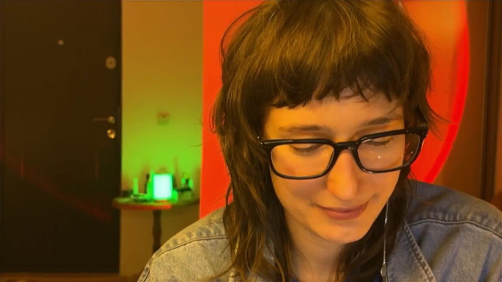 Gallery image thumbnail from LoooneyTunes's myfreecams stream on, 02/25/2025, 20:20 image 16 of 20