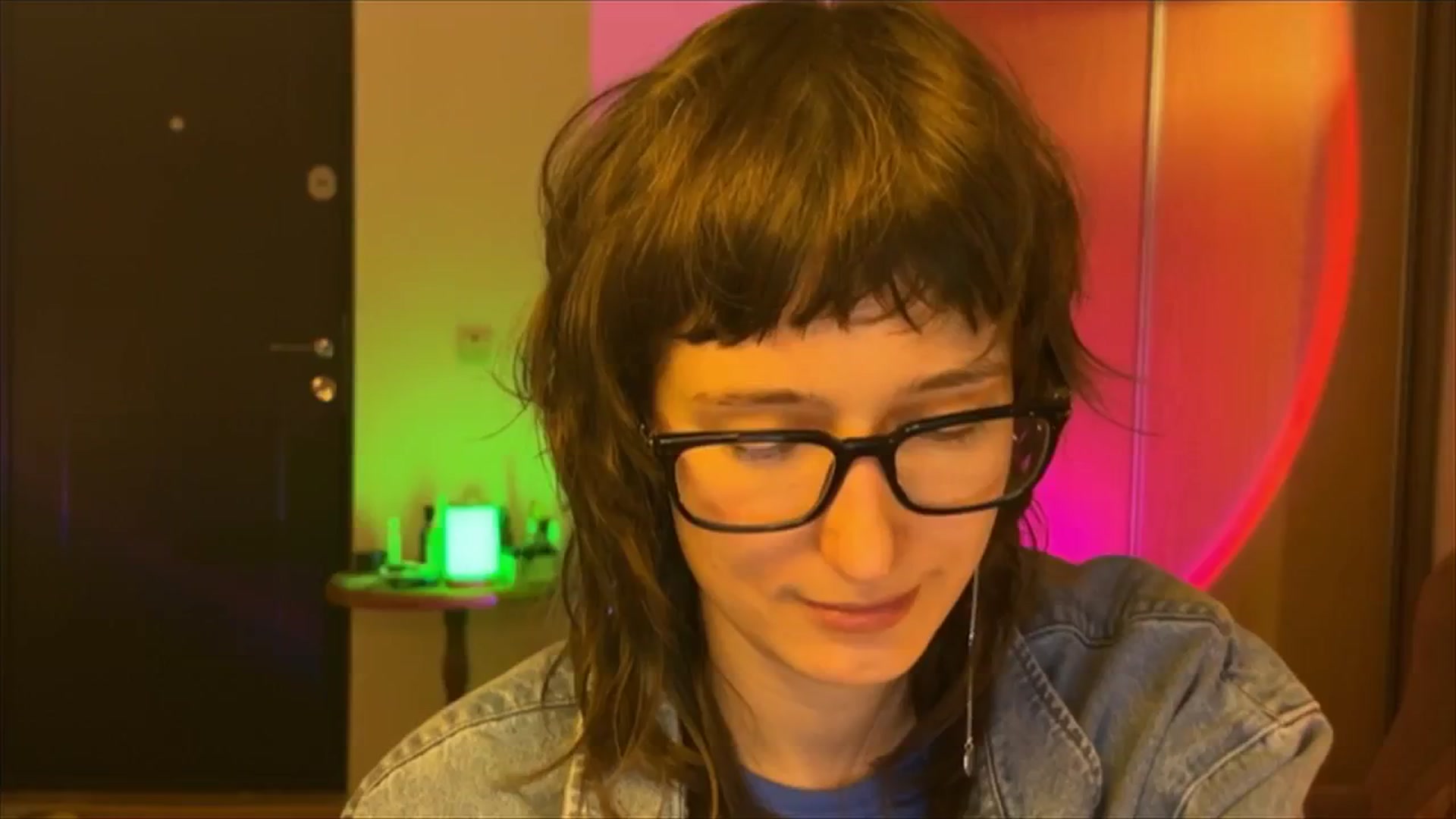 Gallery image thumbnail from LoooneyTunes's myfreecams stream on, 02/25/2025, 20:20 image 9 of 20