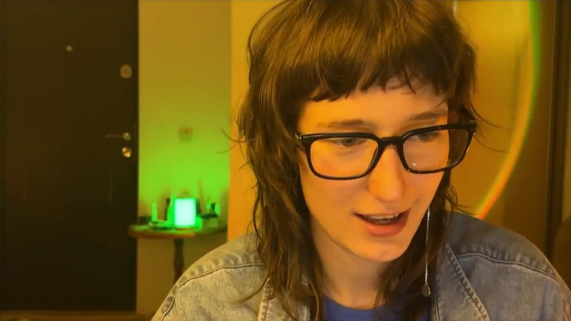 Gallery image thumbnail from LoooneyTunes's myfreecams stream on, 02/25/2025, 20:20 image 19 of 20