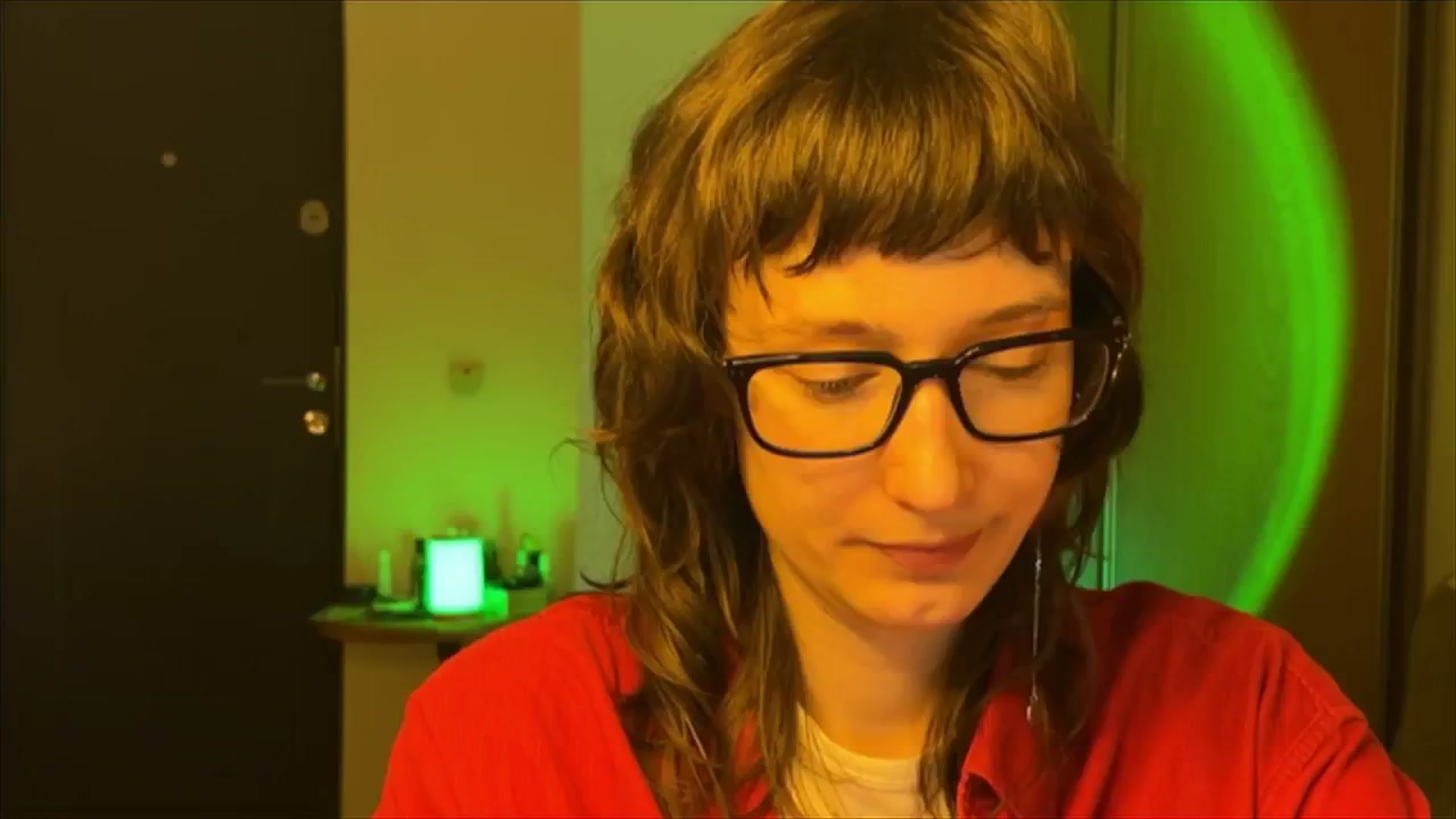 Gallery image thumbnail from LoooneyTunes's myfreecams stream on, 02/27/2025, 20:23 image 14 of 20