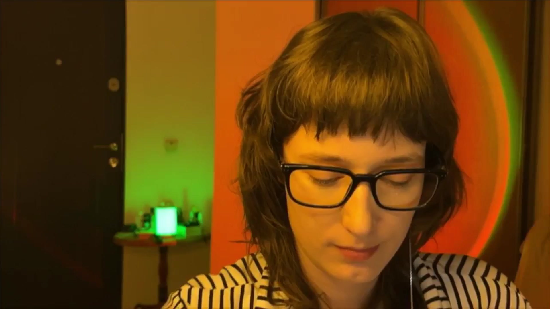 Gallery image thumbnail from LoooneyTunes's myfreecams stream on, 03/01/2025, 20:52 image 6 of 20