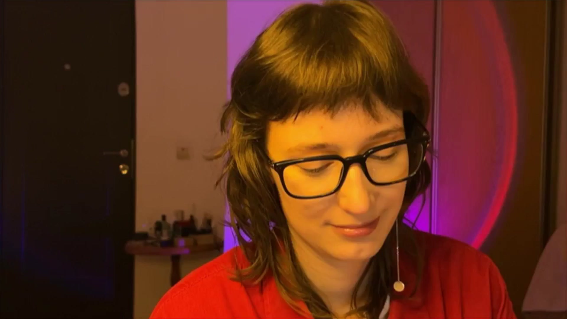 Gallery image thumbnail from LoooneyTunes's myfreecams stream on, 03/02/2025, 23:21 image 13 of 20
