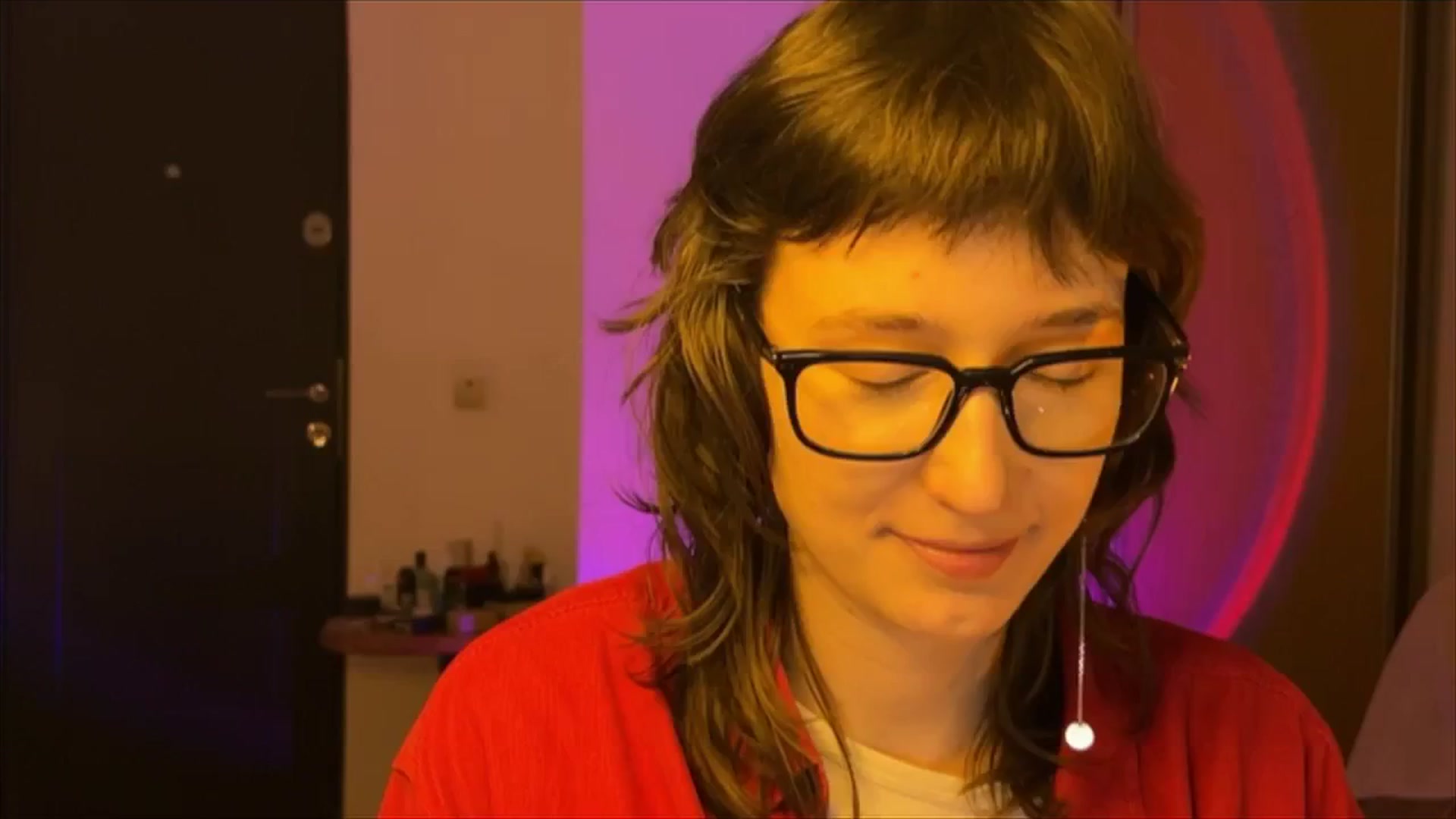 Gallery image thumbnail from LoooneyTunes's myfreecams stream on, 03/02/2025, 23:21 image 4 of 20
