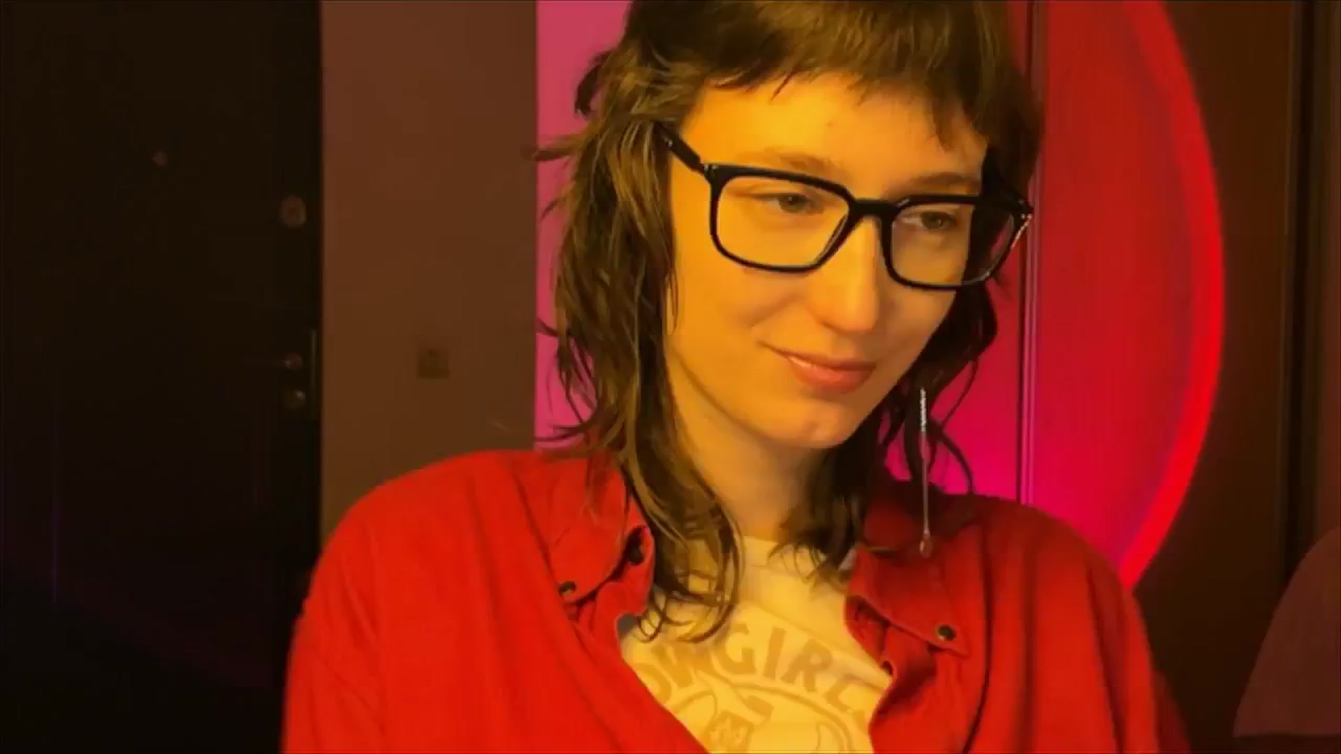 Gallery image thumbnail from LoooneyTunes's myfreecams stream on, 03/02/2025, 23:21 image 8 of 20