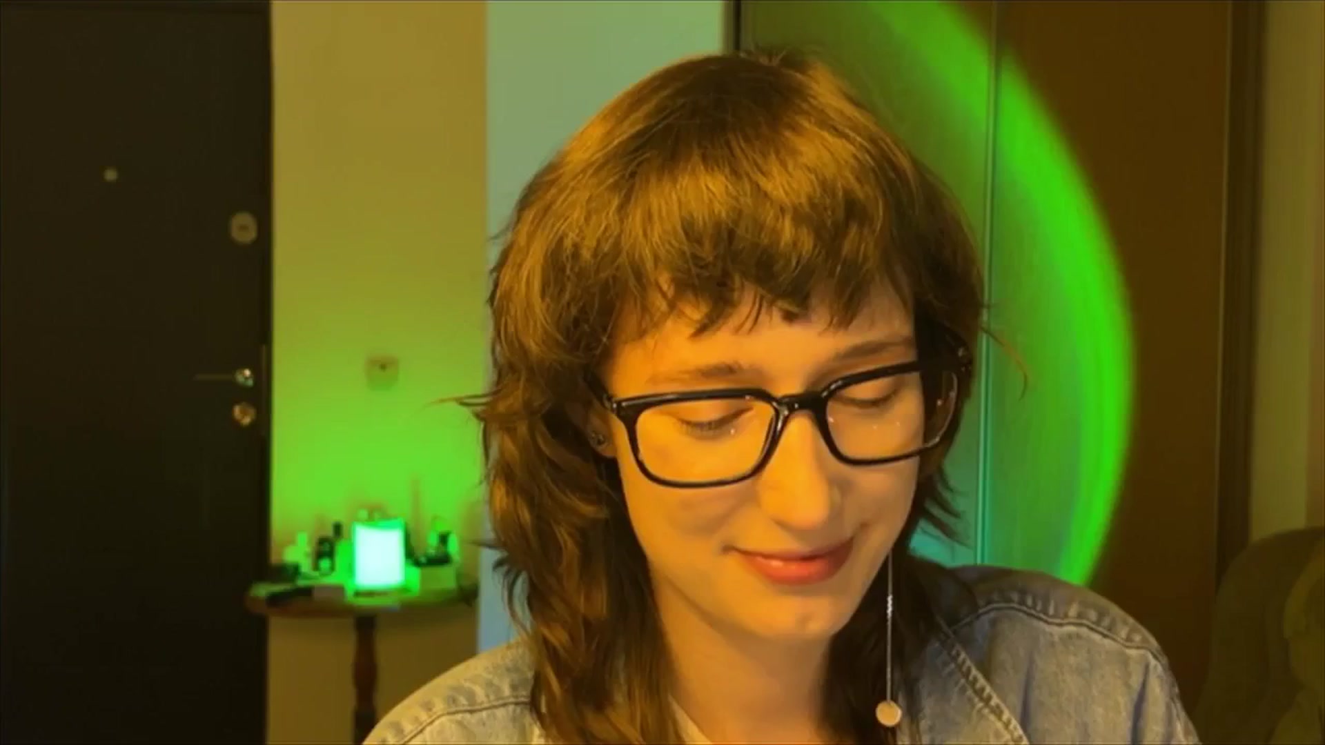 Gallery image thumbnail from LoooneyTunes's myfreecams stream on, 03/03/2025, 20:52 image 6 of 20