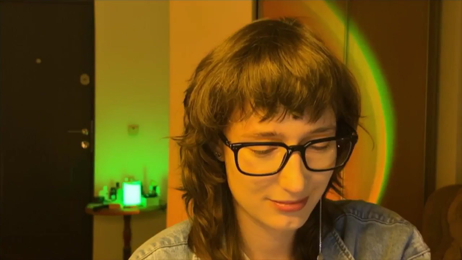 Gallery image thumbnail from LoooneyTunes's myfreecams stream on, 03/03/2025, 20:52 image 9 of 20