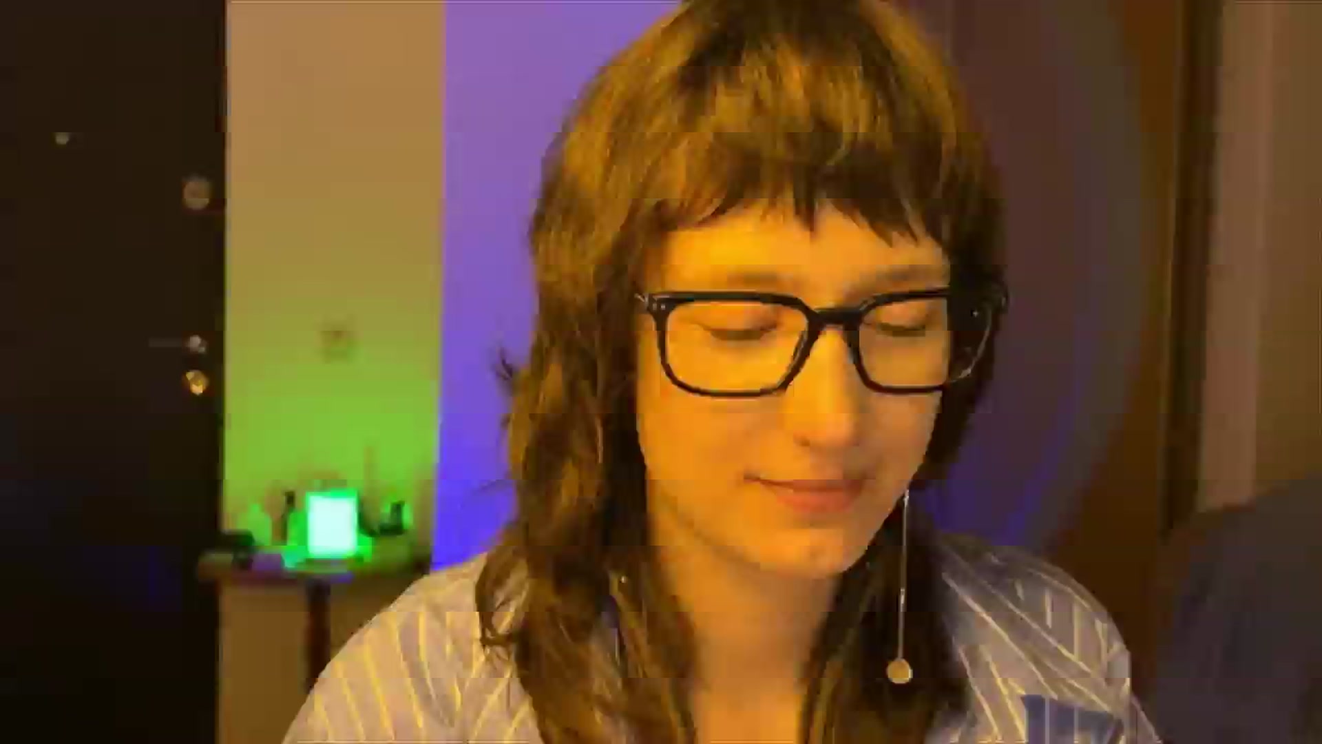 Gallery image thumbnail from LoooneyTunes's myfreecams stream on, 03/04/2025, 20:29 image 6 of 20
