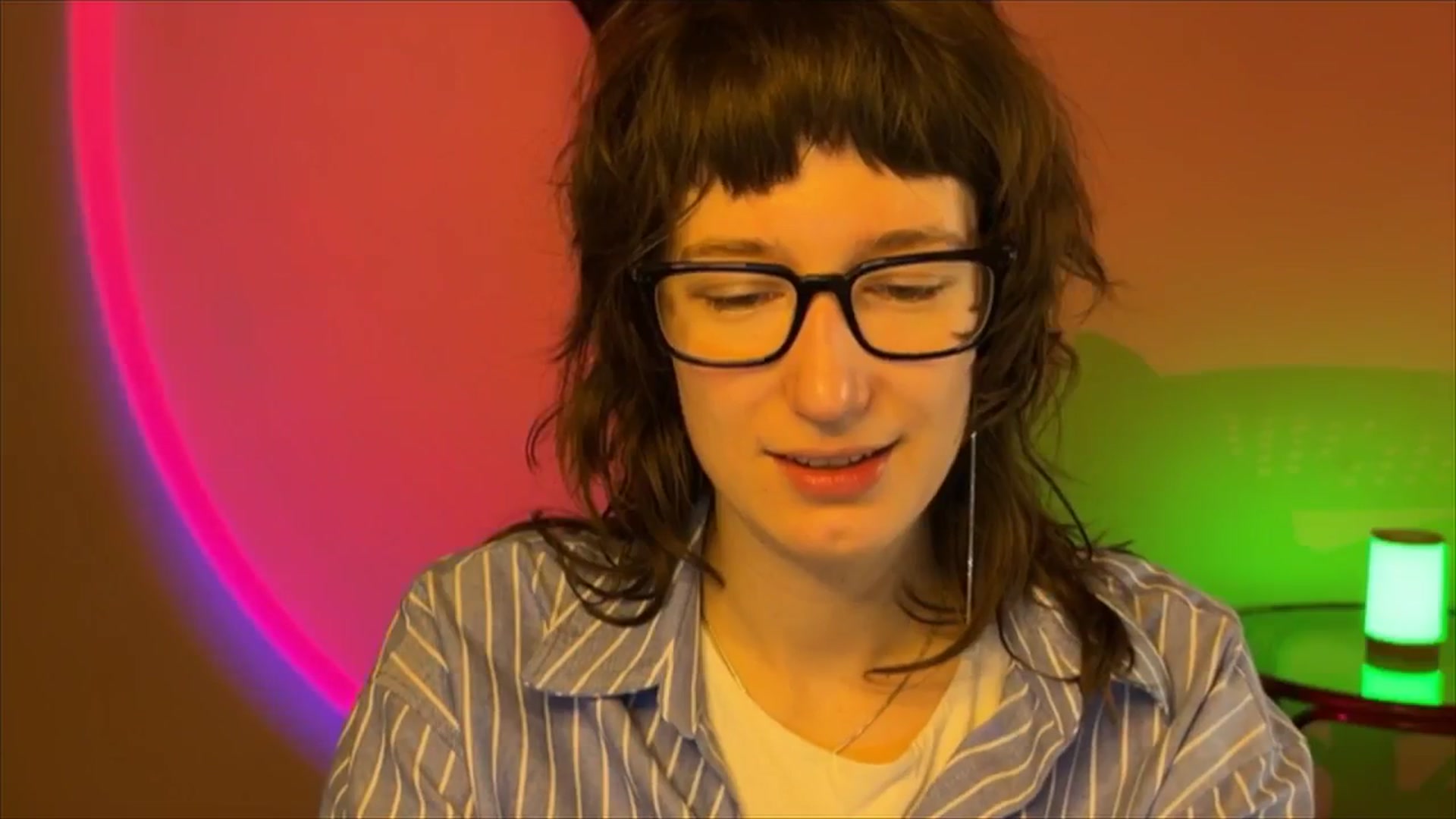 Gallery image thumbnail from LoooneyTunes's myfreecams stream on, 03/07/2025, 09:23 image 2 of 20