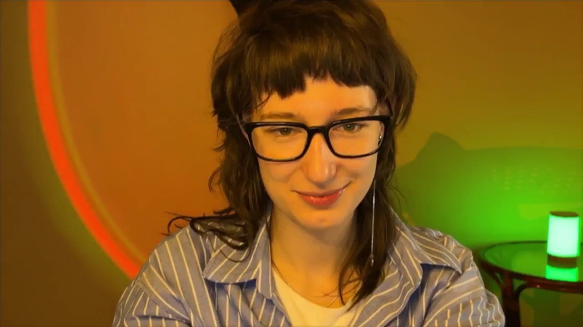 Gallery image thumbnail from LoooneyTunes's myfreecams stream on, 03/07/2025, 10:04 image 13 of 20