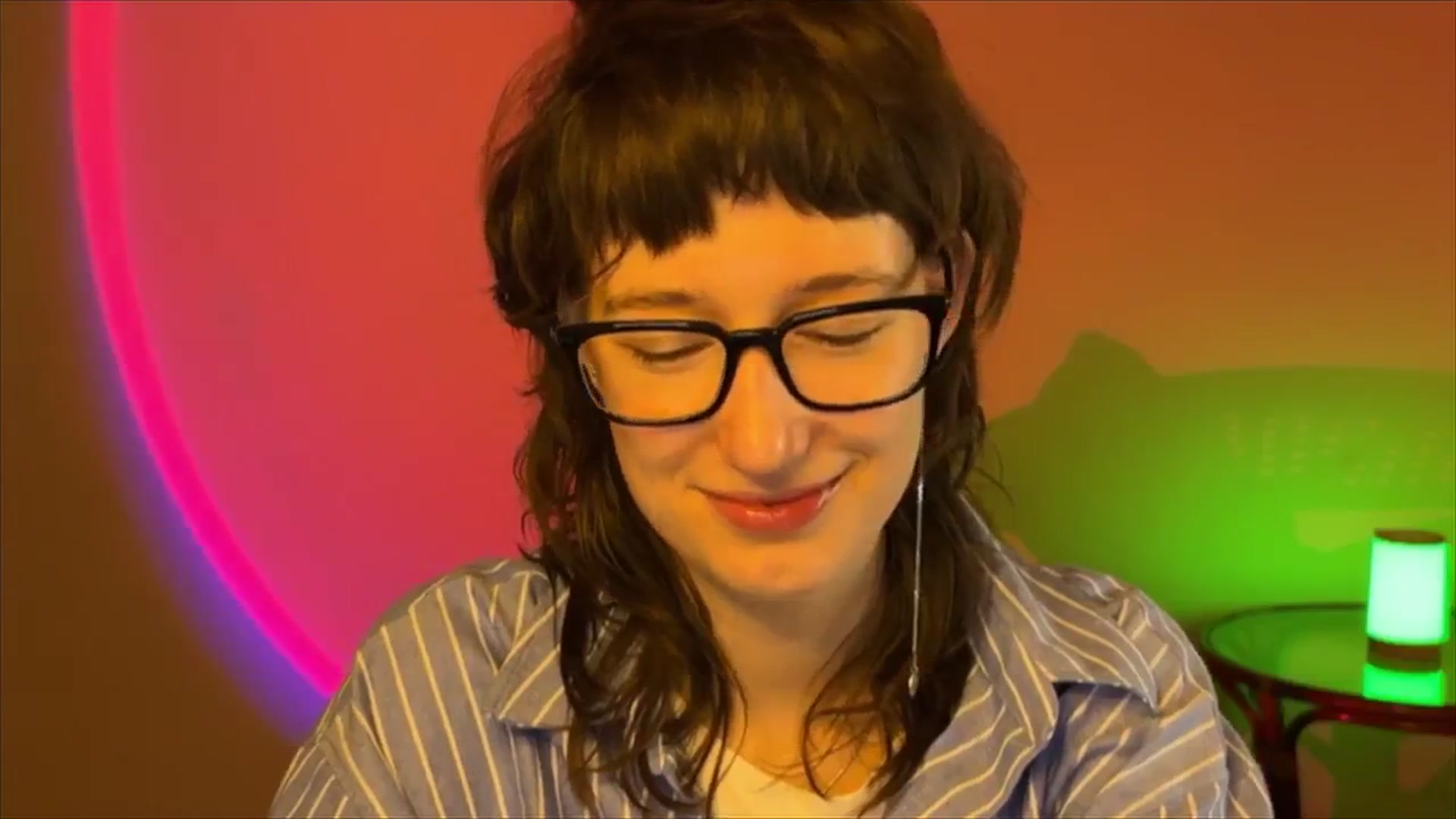 Gallery image thumbnail from LoooneyTunes's myfreecams stream on, 03/07/2025, 10:04 image 12 of 20