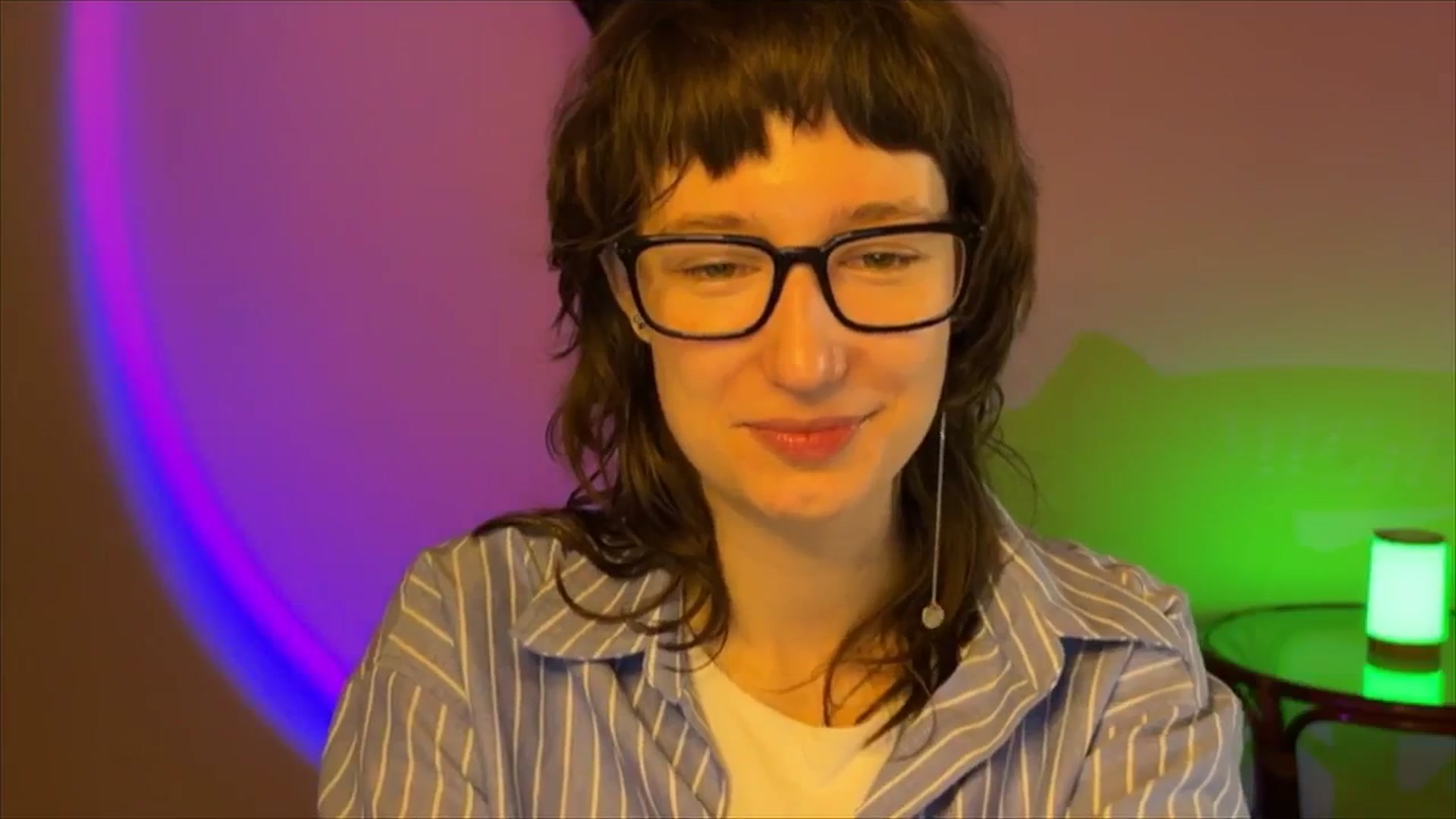 Gallery image thumbnail from LoooneyTunes's myfreecams stream on, 03/07/2025, 10:04 image 19 of 20