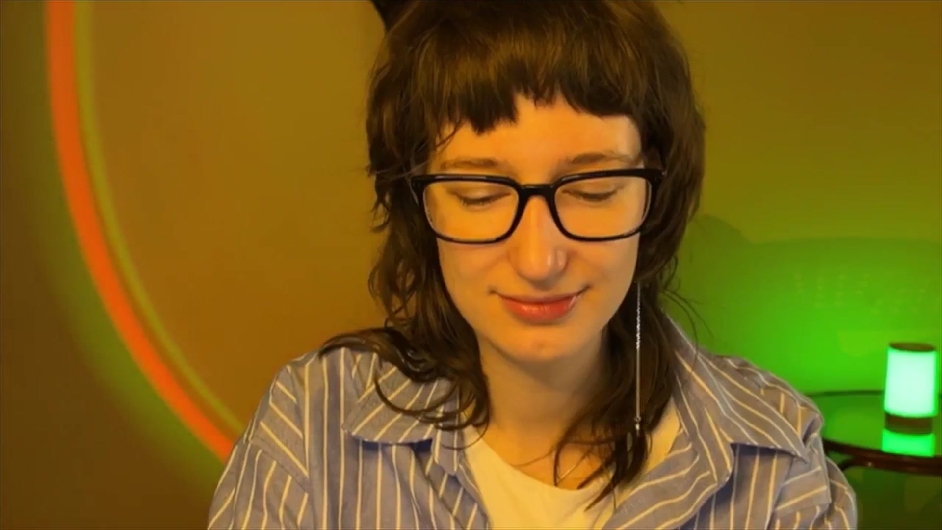 Gallery image thumbnail from LoooneyTunes's myfreecams stream on, 03/07/2025, 10:04 image 17 of 20