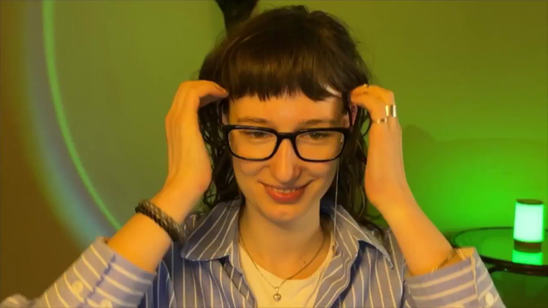 Gallery image thumbnail from LoooneyTunes's myfreecams stream on, 03/07/2025, 11:42 image 1 of 20