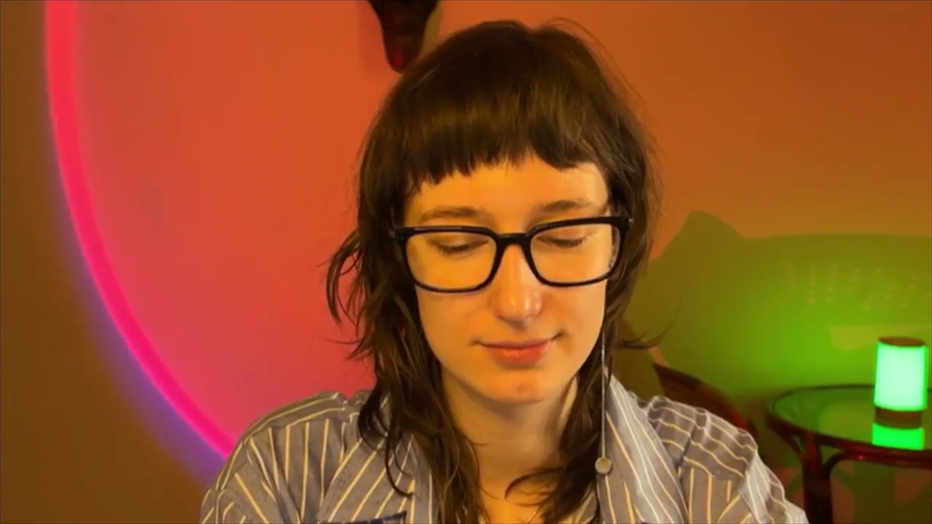 Gallery image thumbnail from LoooneyTunes's myfreecams stream on, 03/07/2025, 11:42 image 15 of 20