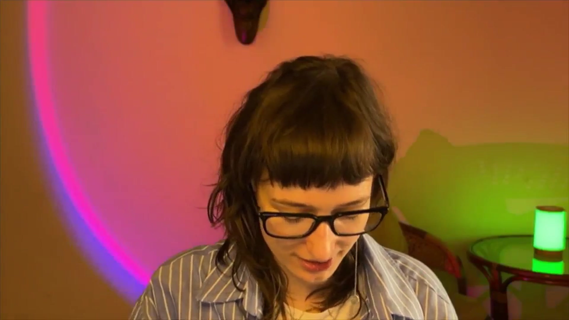 Gallery image thumbnail from LoooneyTunes's myfreecams stream on, 03/07/2025, 11:42 image 18 of 20