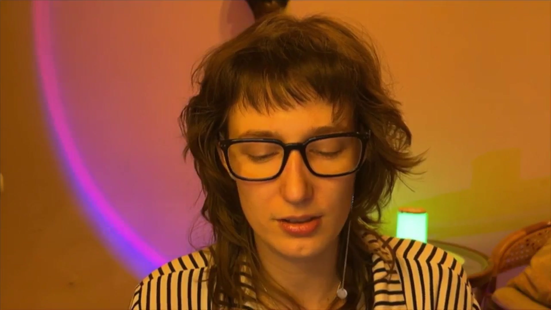 Gallery image thumbnail from LoooneyTunes's myfreecams stream on, 03/10/2025, 19:43 image 19 of 20