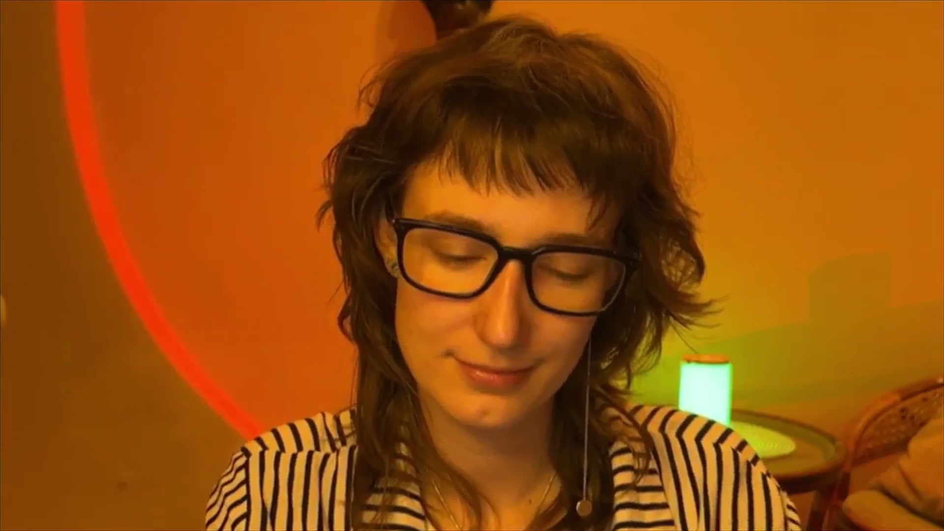 Gallery image thumbnail from LoooneyTunes's myfreecams stream on, 03/10/2025, 19:43 image 4 of 20