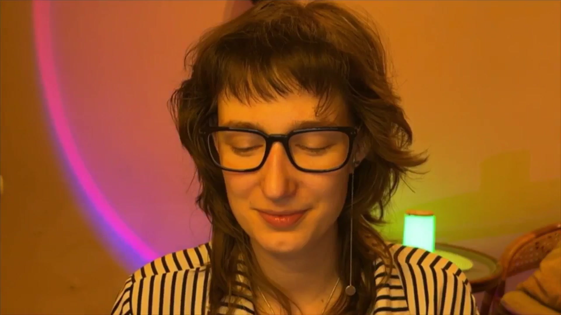Gallery image thumbnail from LoooneyTunes's myfreecams stream on, 03/10/2025, 19:43 image 2 of 20