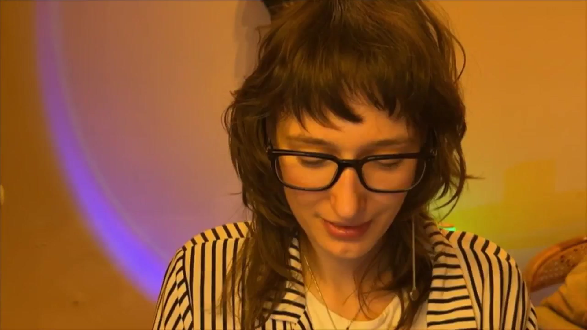 Gallery image thumbnail from LoooneyTunes's myfreecams stream on, 03/10/2025, 22:30 image 13 of 20
