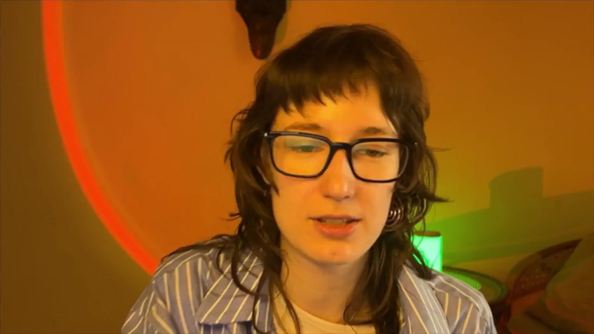 Gallery image thumbnail from LoooneyTunes's myfreecams stream on, 03/11/2025, 12:17 image 1 of 20