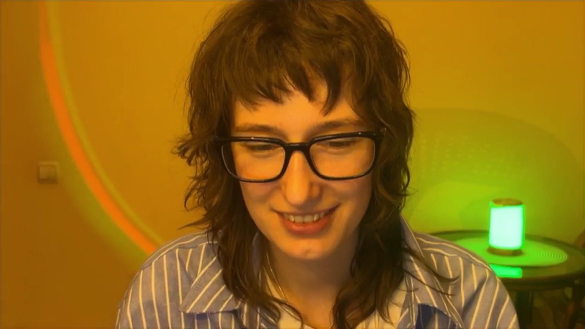 Gallery image thumbnail from LoooneyTunes's myfreecams stream on, 03/11/2025, 22:15 image 13 of 20