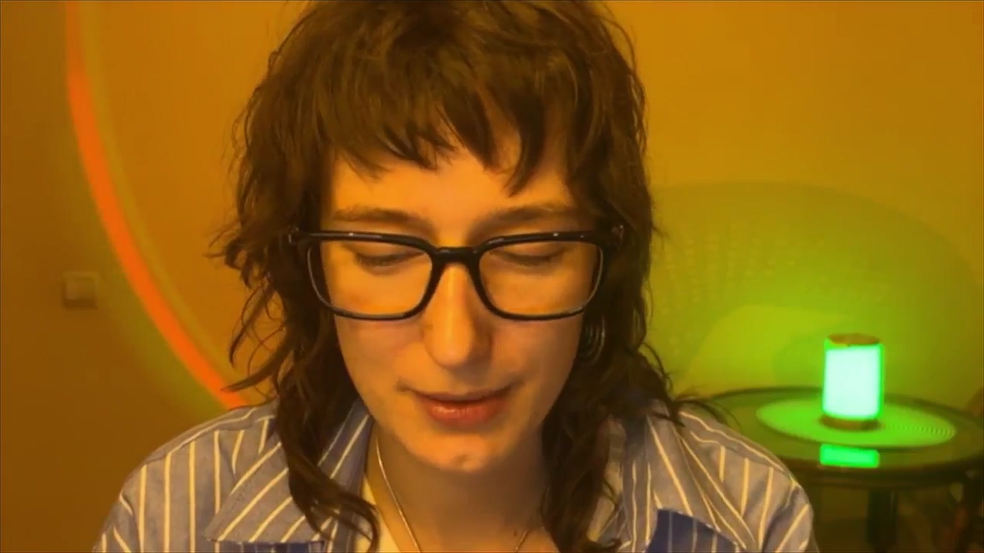 Gallery image thumbnail from LoooneyTunes's myfreecams stream on, 03/11/2025, 22:15 image 17 of 20