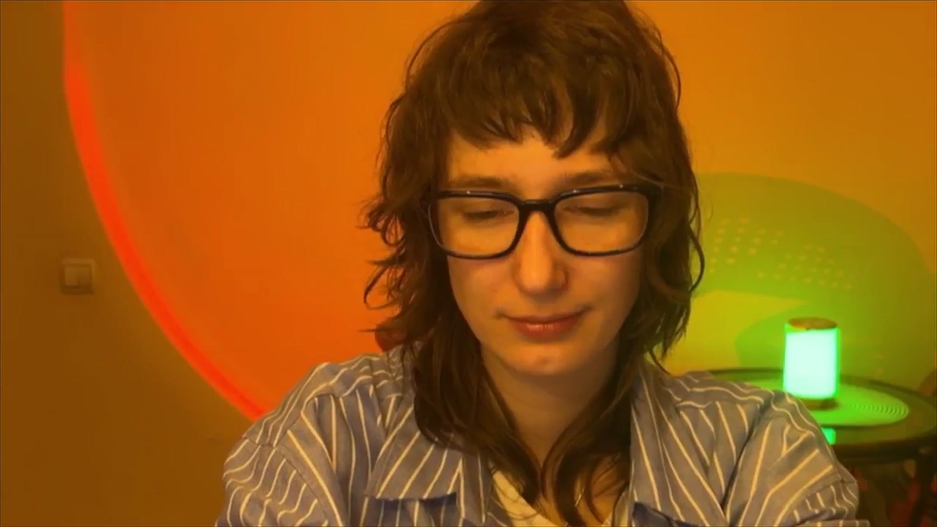 Gallery image thumbnail from LoooneyTunes's myfreecams stream on, 03/11/2025, 22:15 image 6 of 20