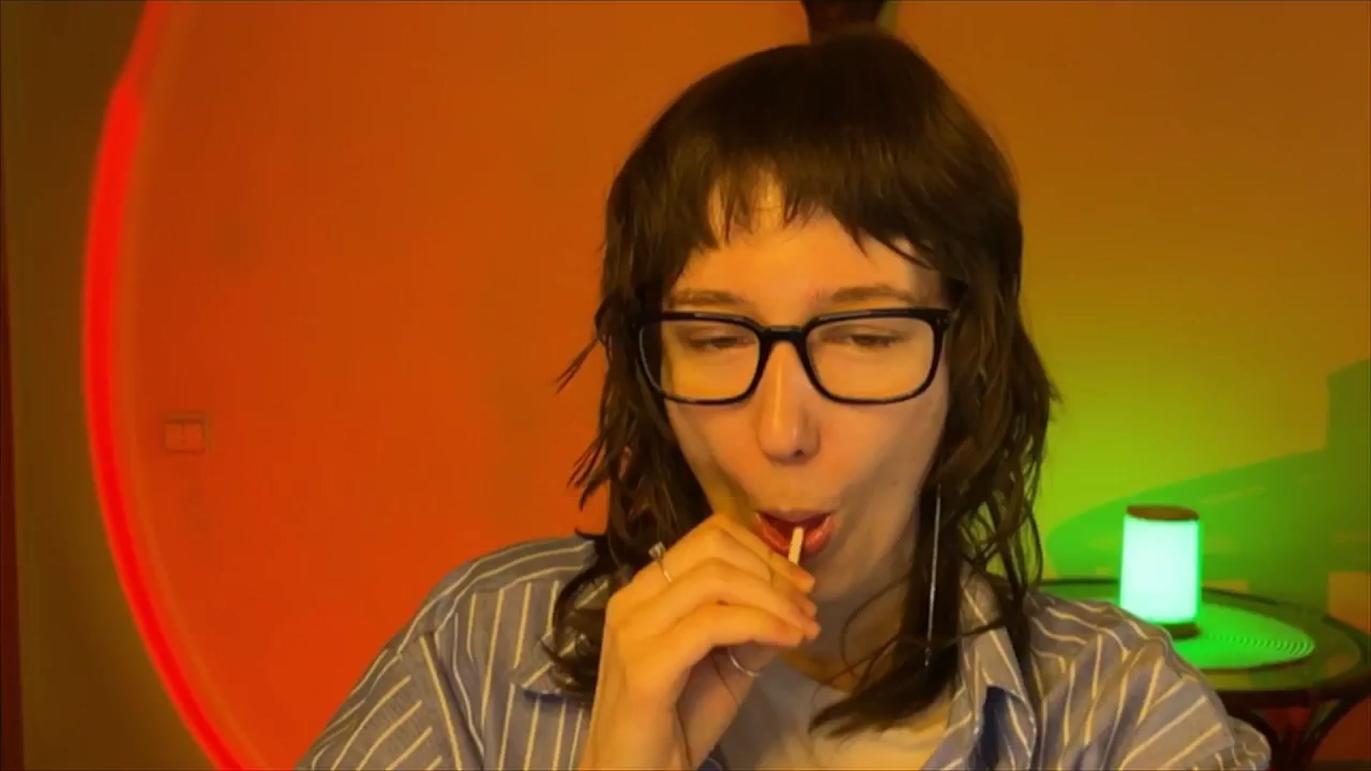 Gallery image thumbnail from LoooneyTunes's myfreecams stream on, 03/17/2025, 11:03 image 6 of 20