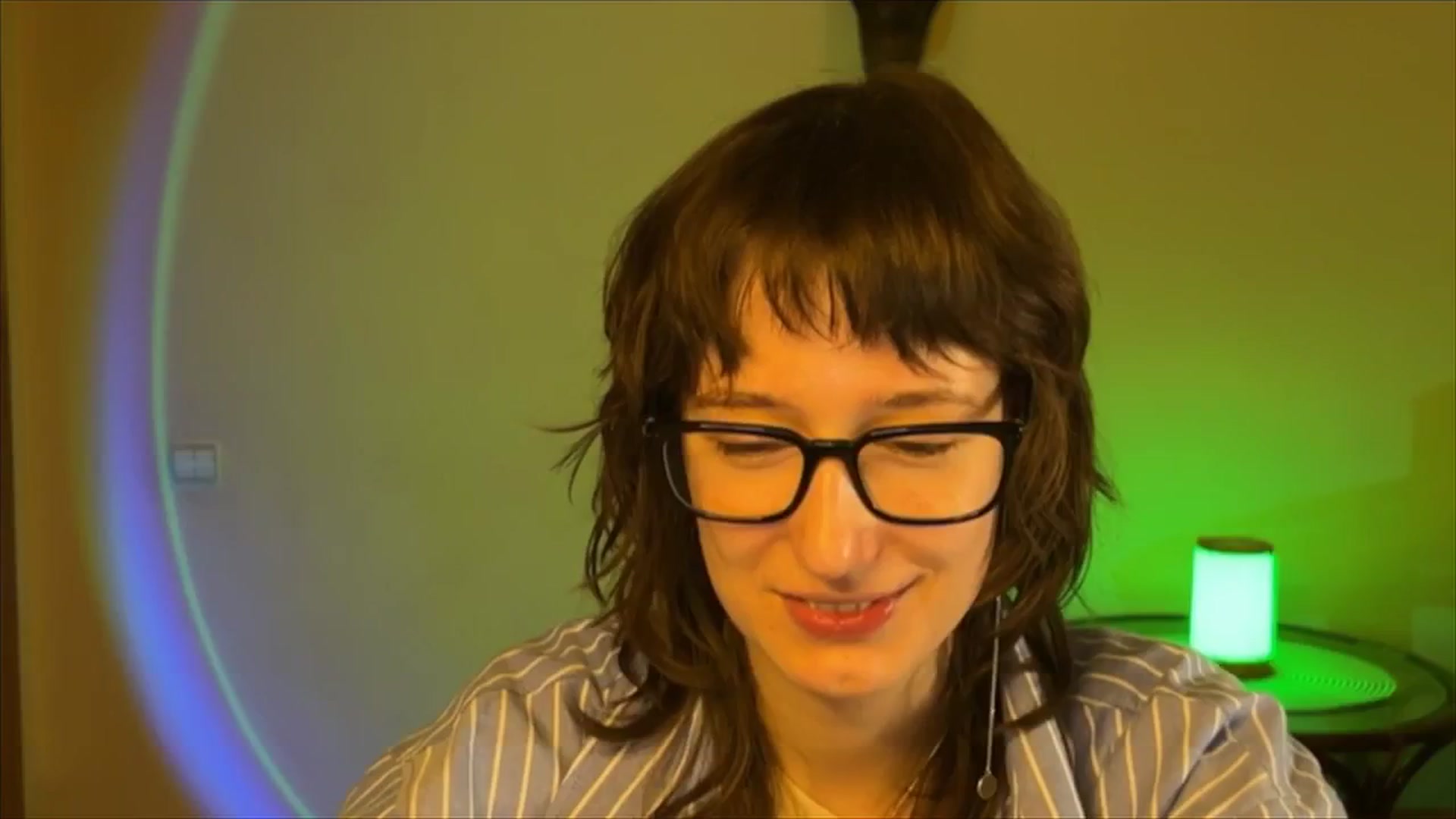 Gallery image thumbnail from LoooneyTunes's myfreecams stream on, 03/17/2025, 12:10 image 5 of 20