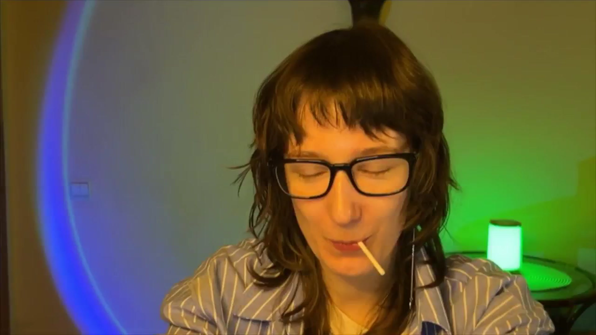 Gallery image thumbnail from LoooneyTunes's myfreecams stream on, 03/17/2025, 12:10 image 6 of 20