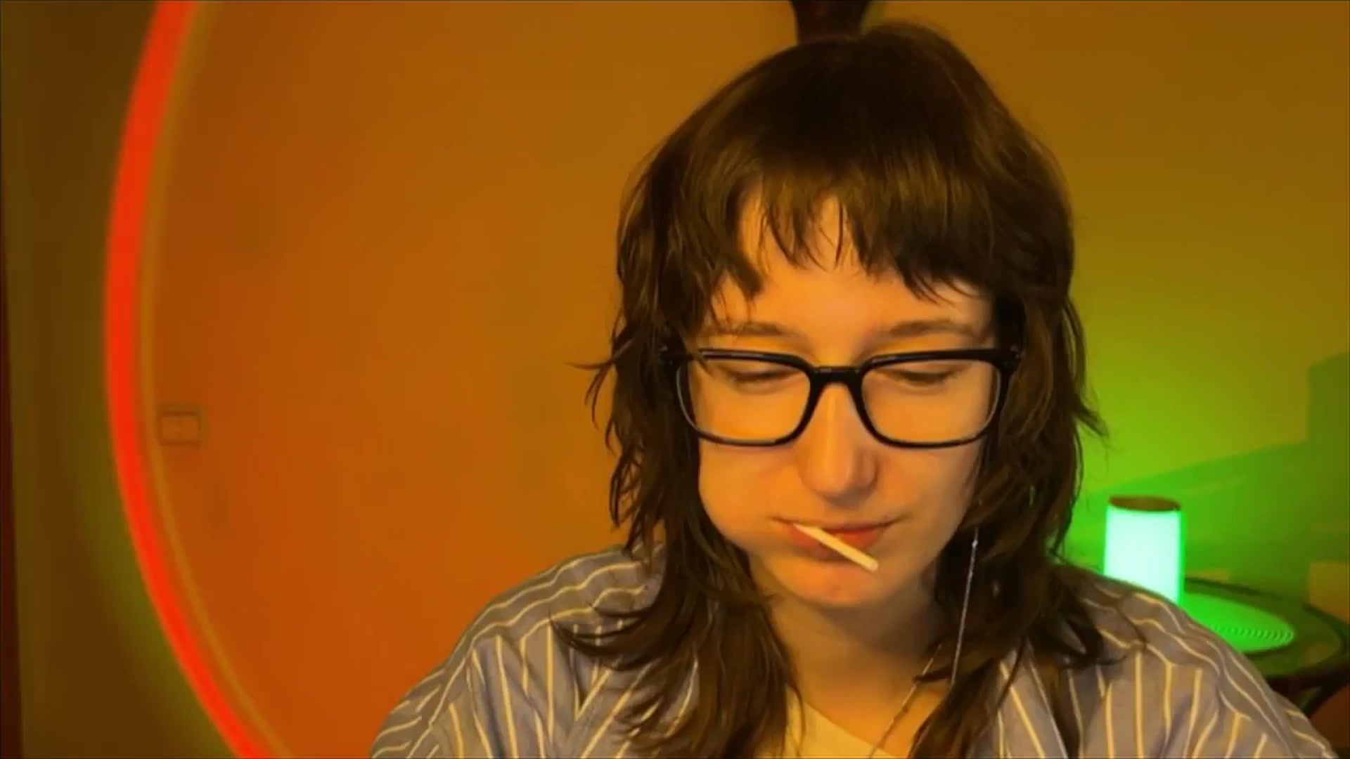 Gallery image thumbnail from LoooneyTunes's myfreecams stream on, 03/17/2025, 12:10 image 15 of 20
