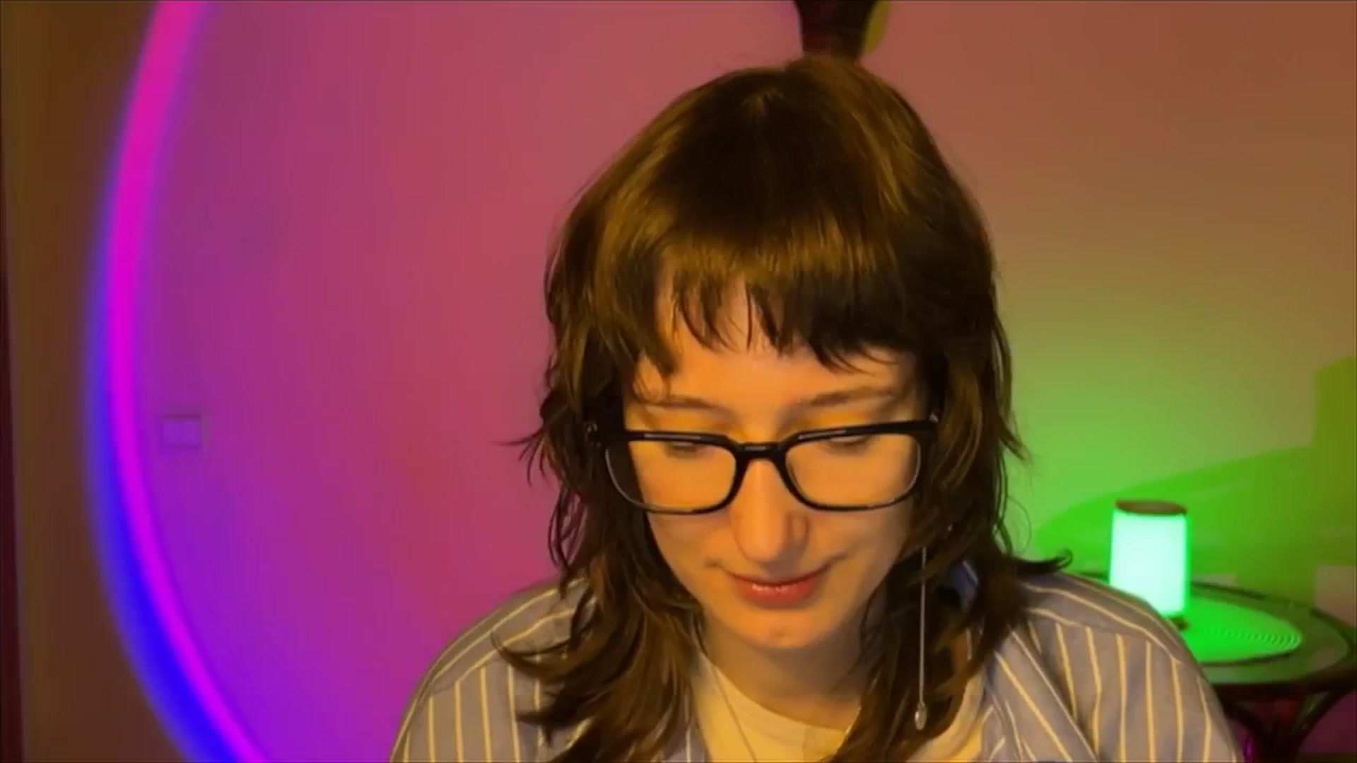 Gallery image thumbnail from LoooneyTunes's myfreecams stream on, 03/17/2025, 12:10 image 10 of 20