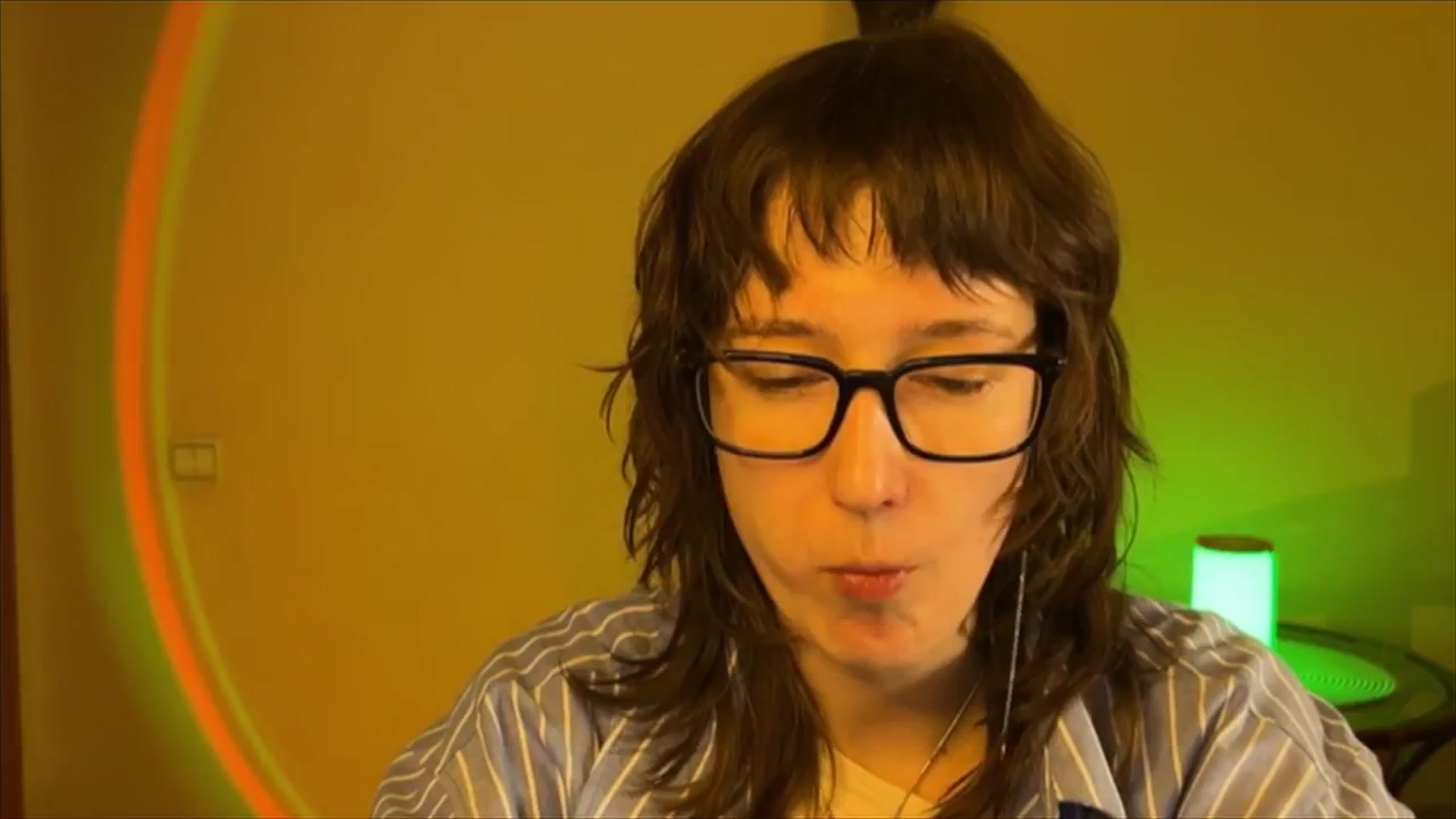 Gallery image thumbnail from LoooneyTunes's myfreecams stream on, 03/17/2025, 12:10 image 16 of 20