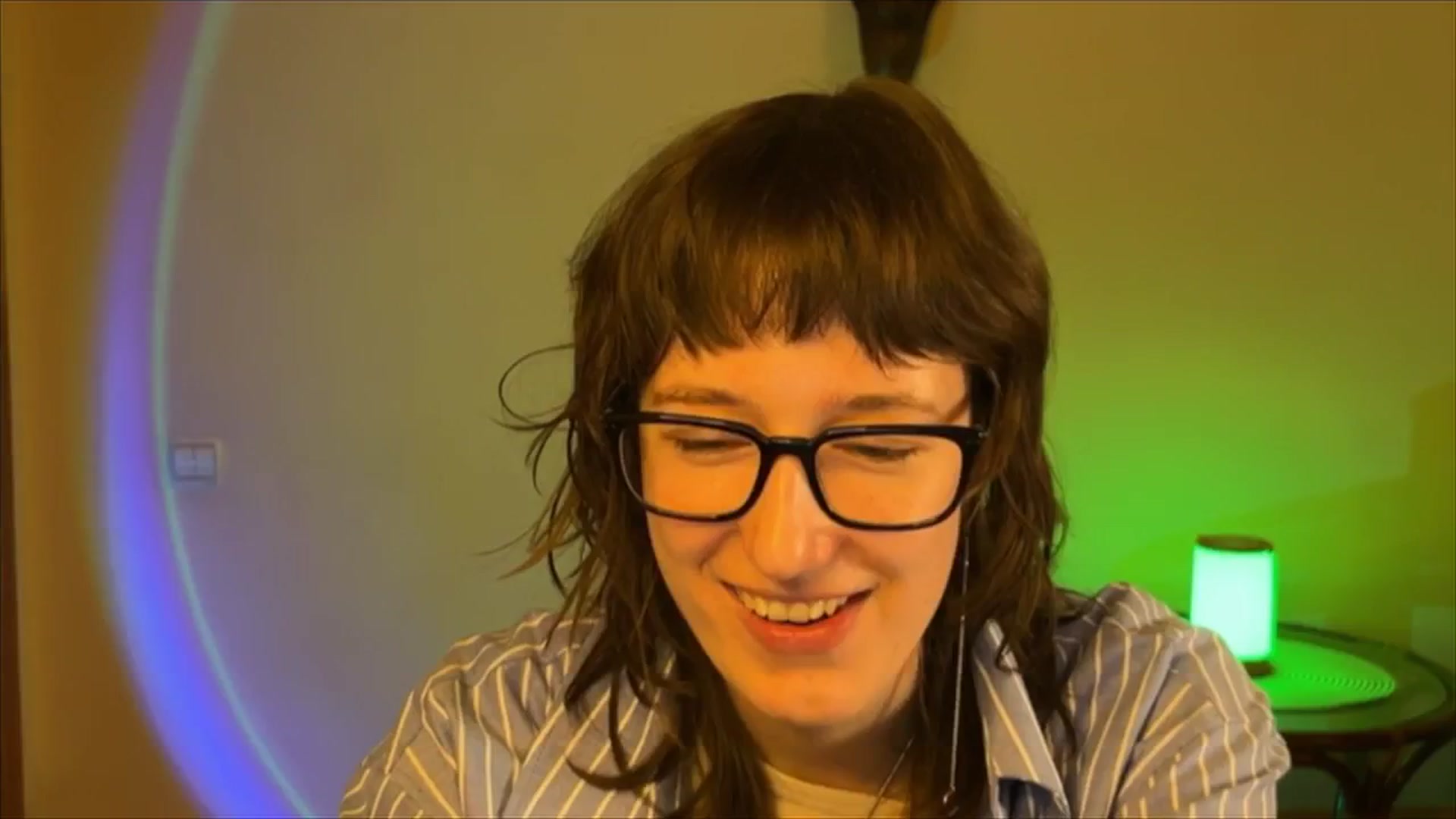 Gallery image thumbnail from LoooneyTunes's myfreecams stream on, 03/17/2025, 13:18 image 12 of 20