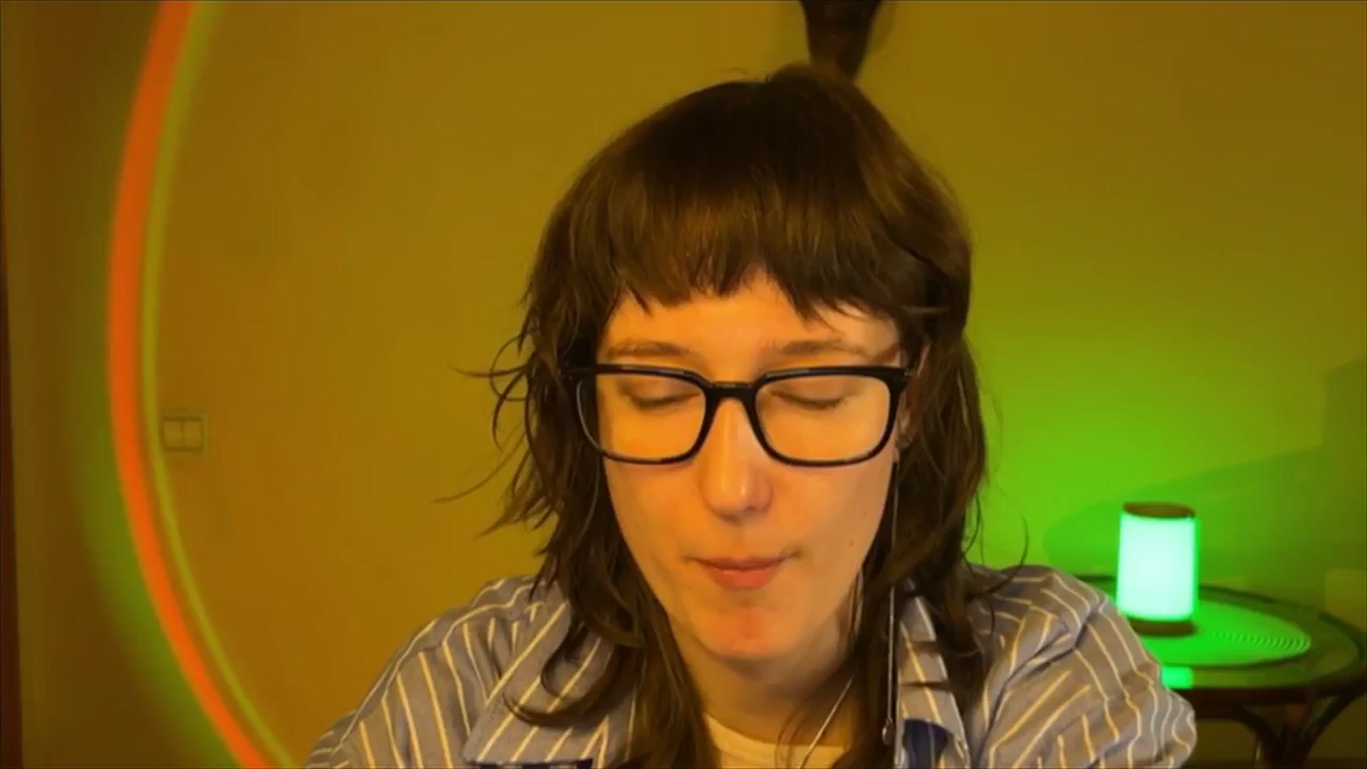 Gallery image thumbnail from LoooneyTunes's myfreecams stream on, 03/17/2025, 13:18 image 1 of 20