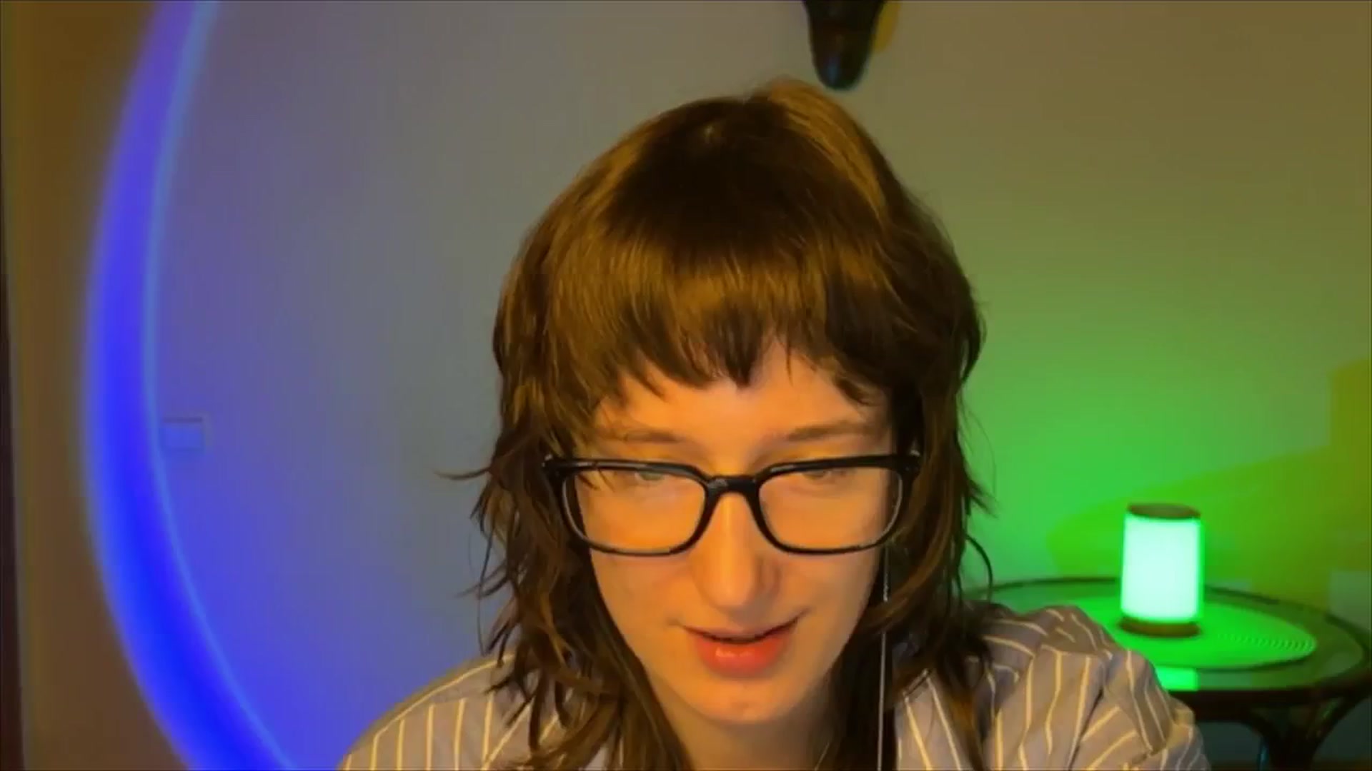 Gallery image thumbnail from LoooneyTunes's myfreecams stream on, 03/17/2025, 13:18 image 16 of 20
