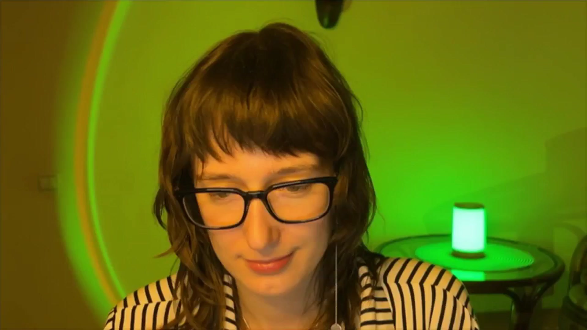 Gallery image thumbnail from LoooneyTunes's myfreecams stream on, 03/17/2025, 21:46 image 12 of 20