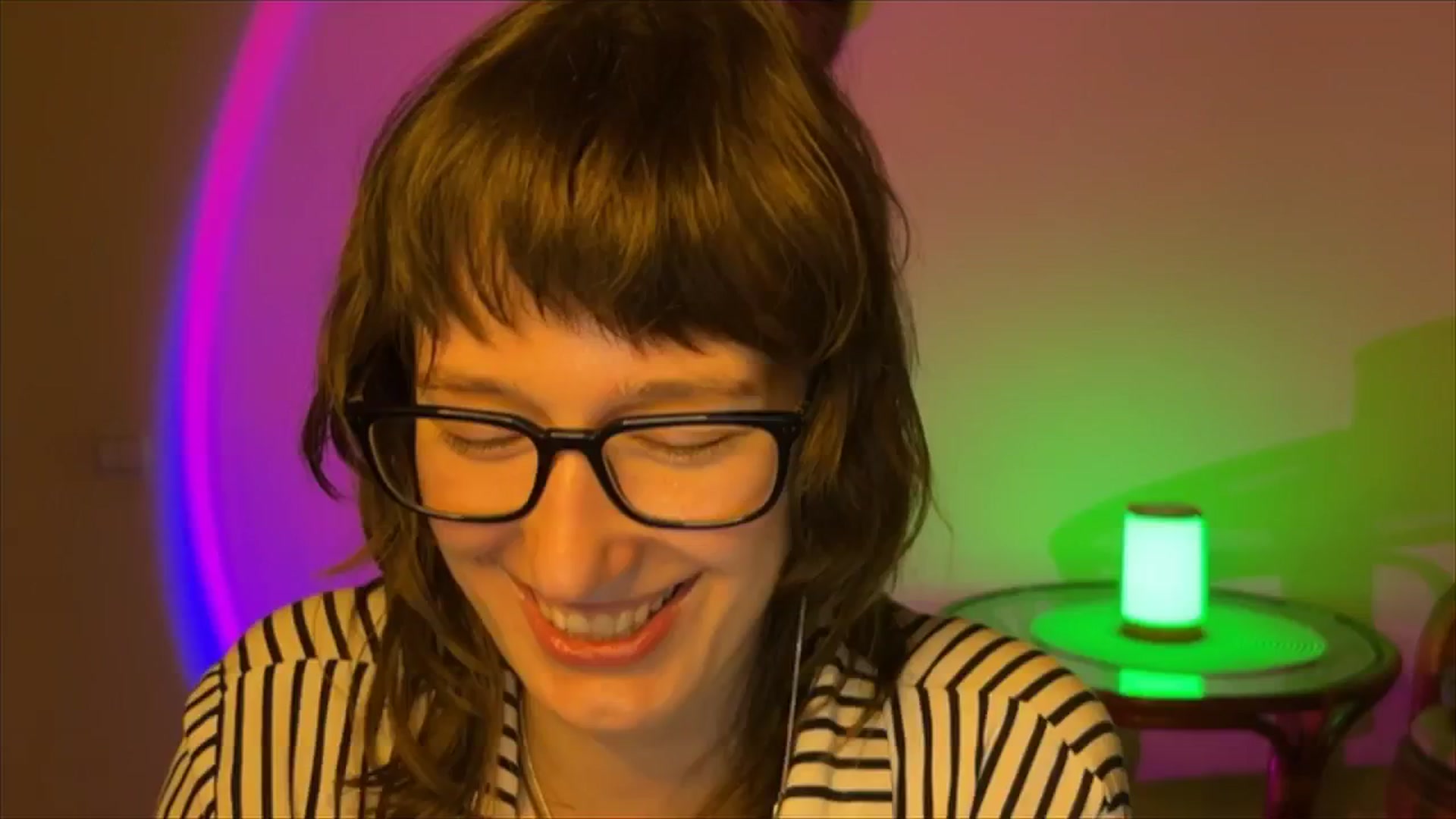 Gallery image thumbnail from LoooneyTunes's myfreecams stream on, 03/17/2025, 21:46 image 11 of 20