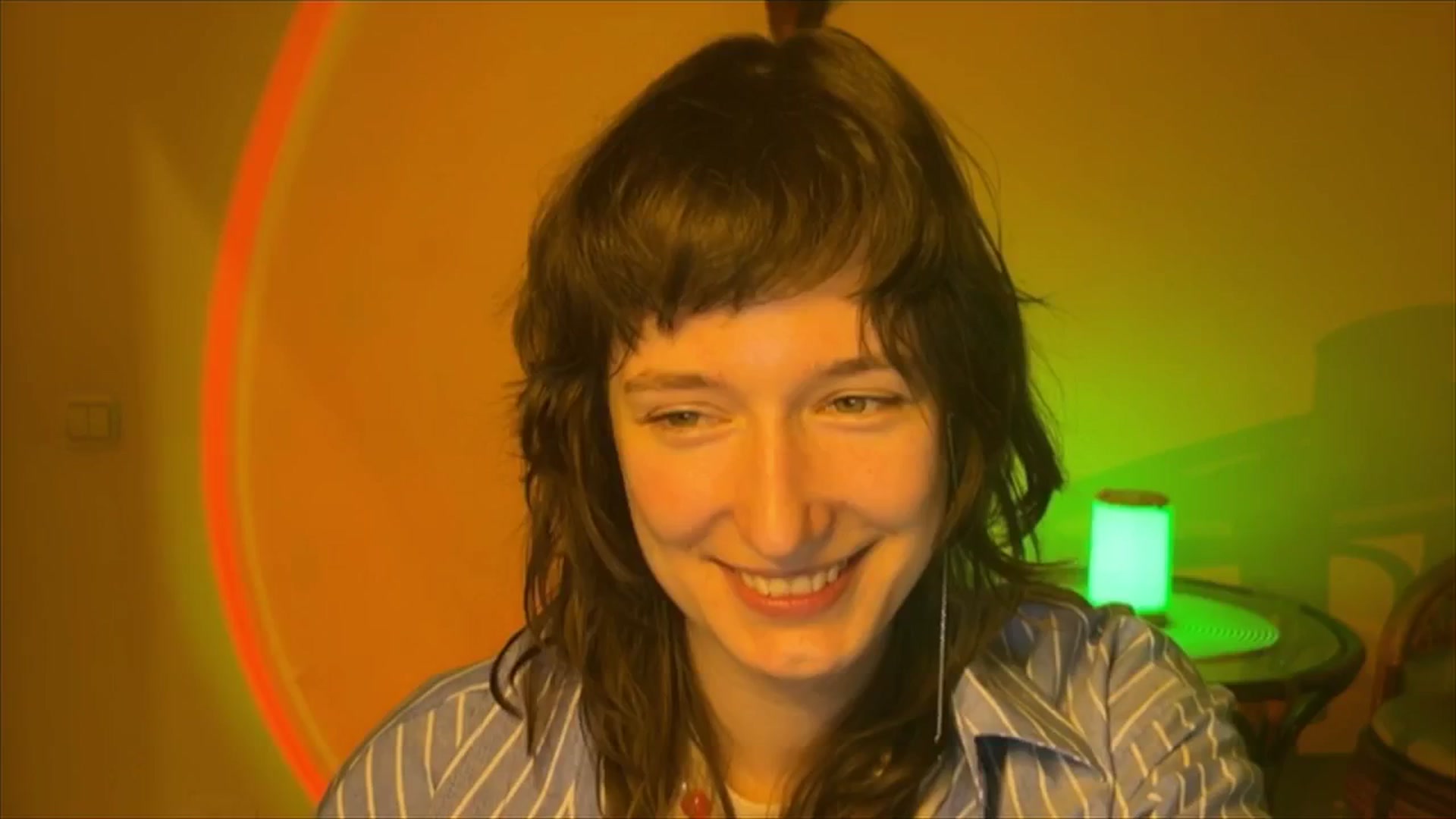 Gallery image thumbnail from LoooneyTunes's myfreecams stream on, 03/19/2025, 19:11 image 4 of 20
