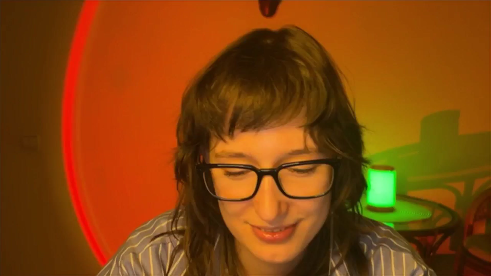 Gallery image thumbnail from LoooneyTunes's myfreecams stream on, 03/19/2025, 19:35 image 3 of 20
