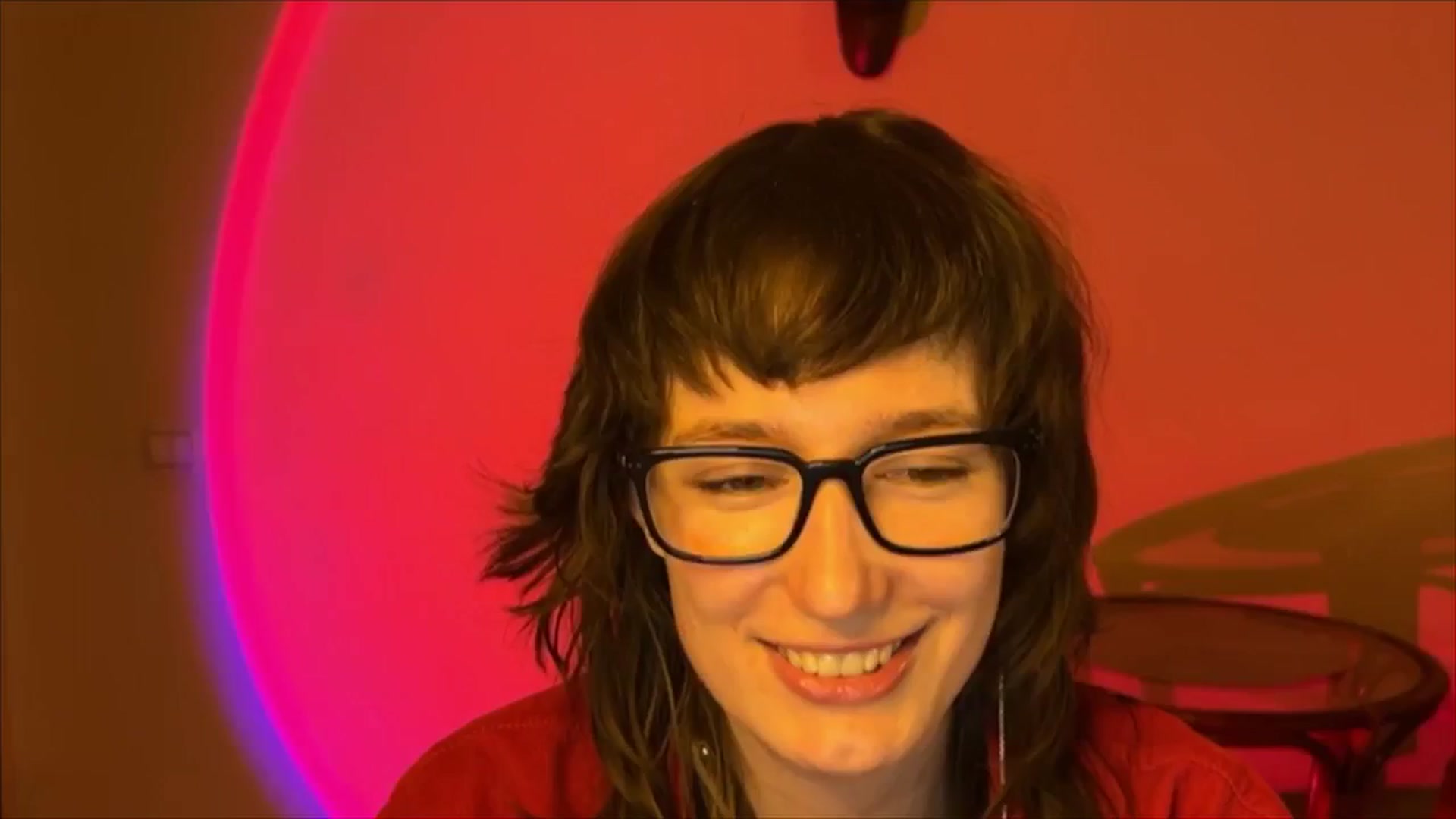 Gallery image thumbnail from LoooneyTunes's myfreecams stream on, 03/20/2025, 18:33 image 10 of 20