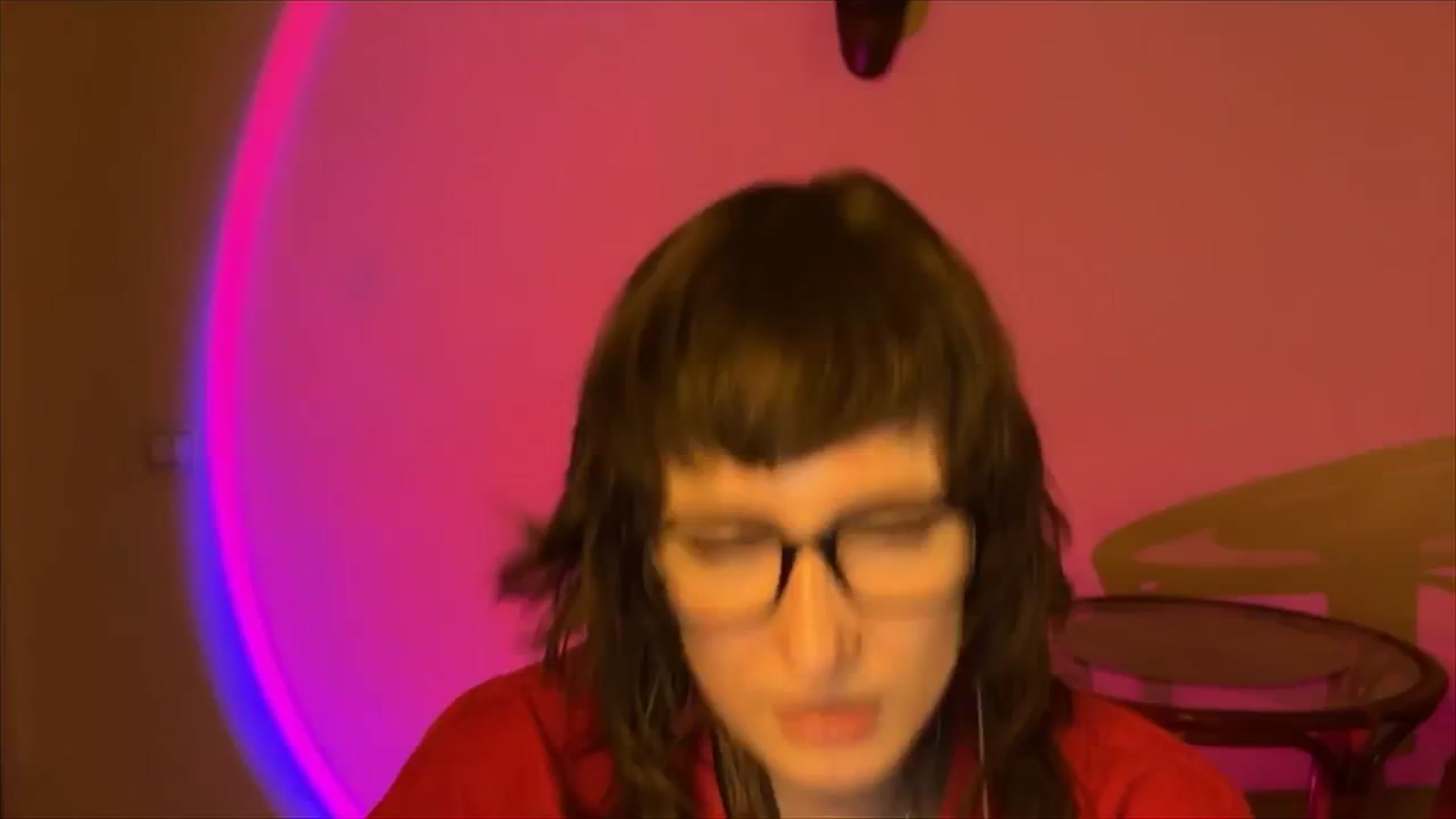 Gallery image thumbnail from LoooneyTunes's myfreecams stream on, 03/20/2025, 18:33 image 8 of 20
