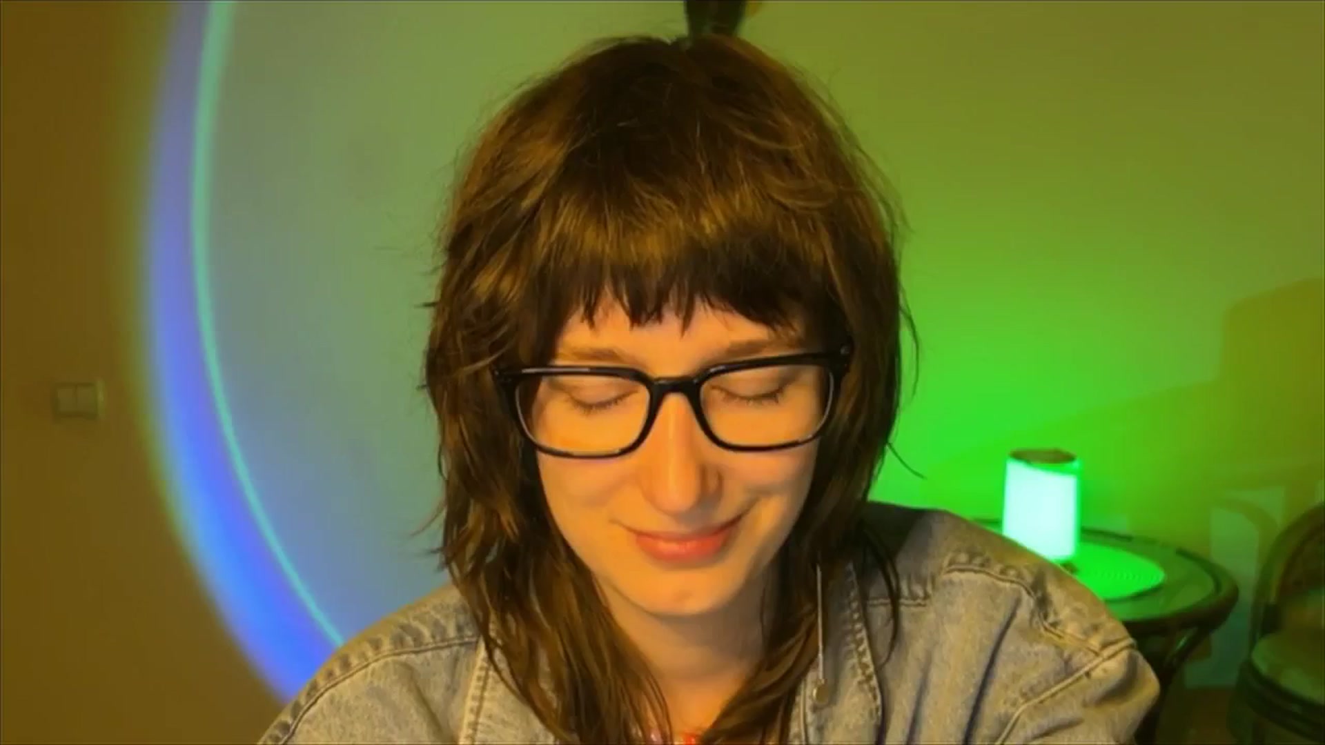 Gallery image thumbnail from LoooneyTunes's myfreecams stream on, 03/22/2025, 21:53 image 8 of 20