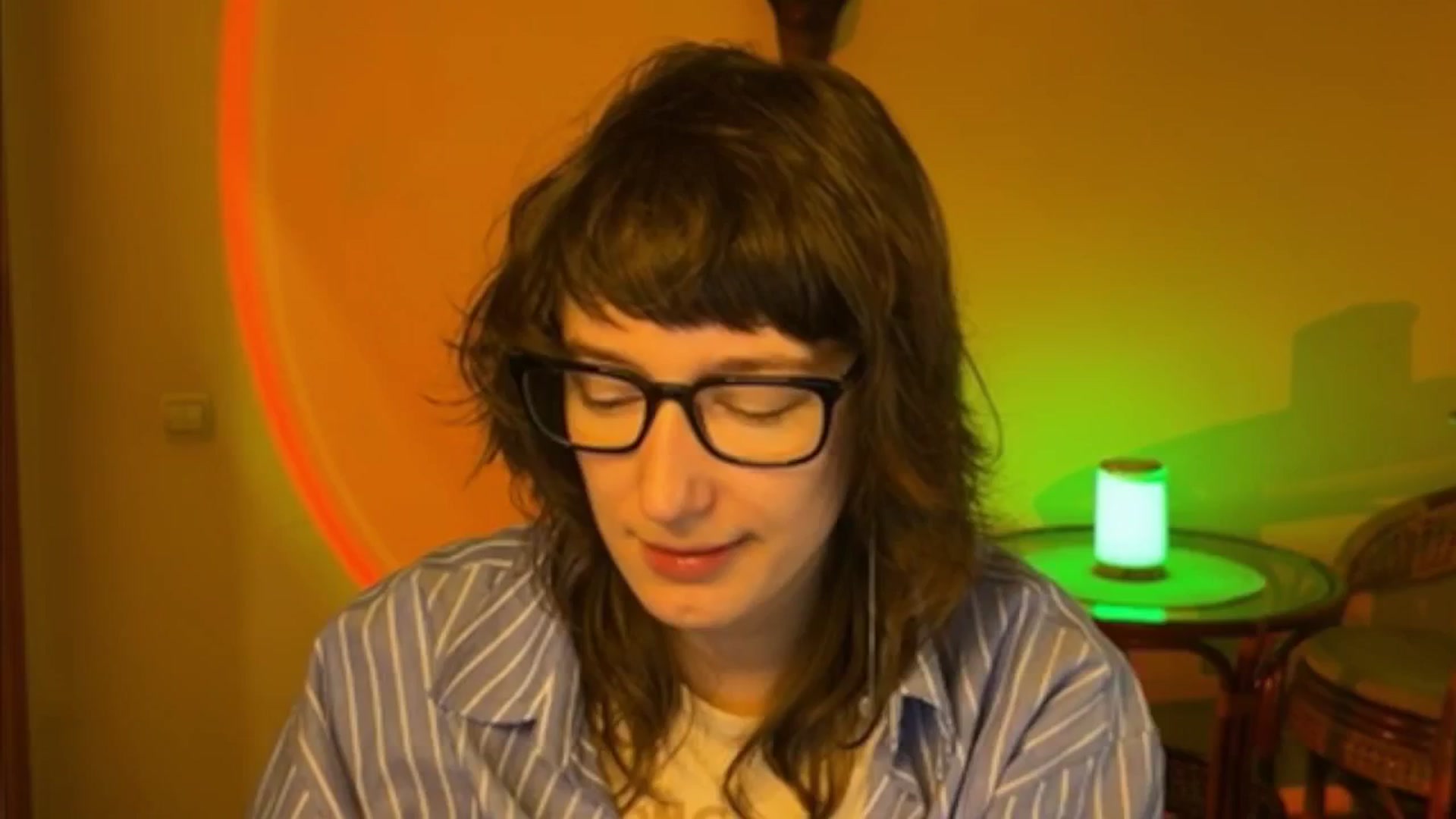 Gallery image thumbnail from LoooneyTunes's myfreecams stream on, 03/26/2025, 10:35 image 7 of 20